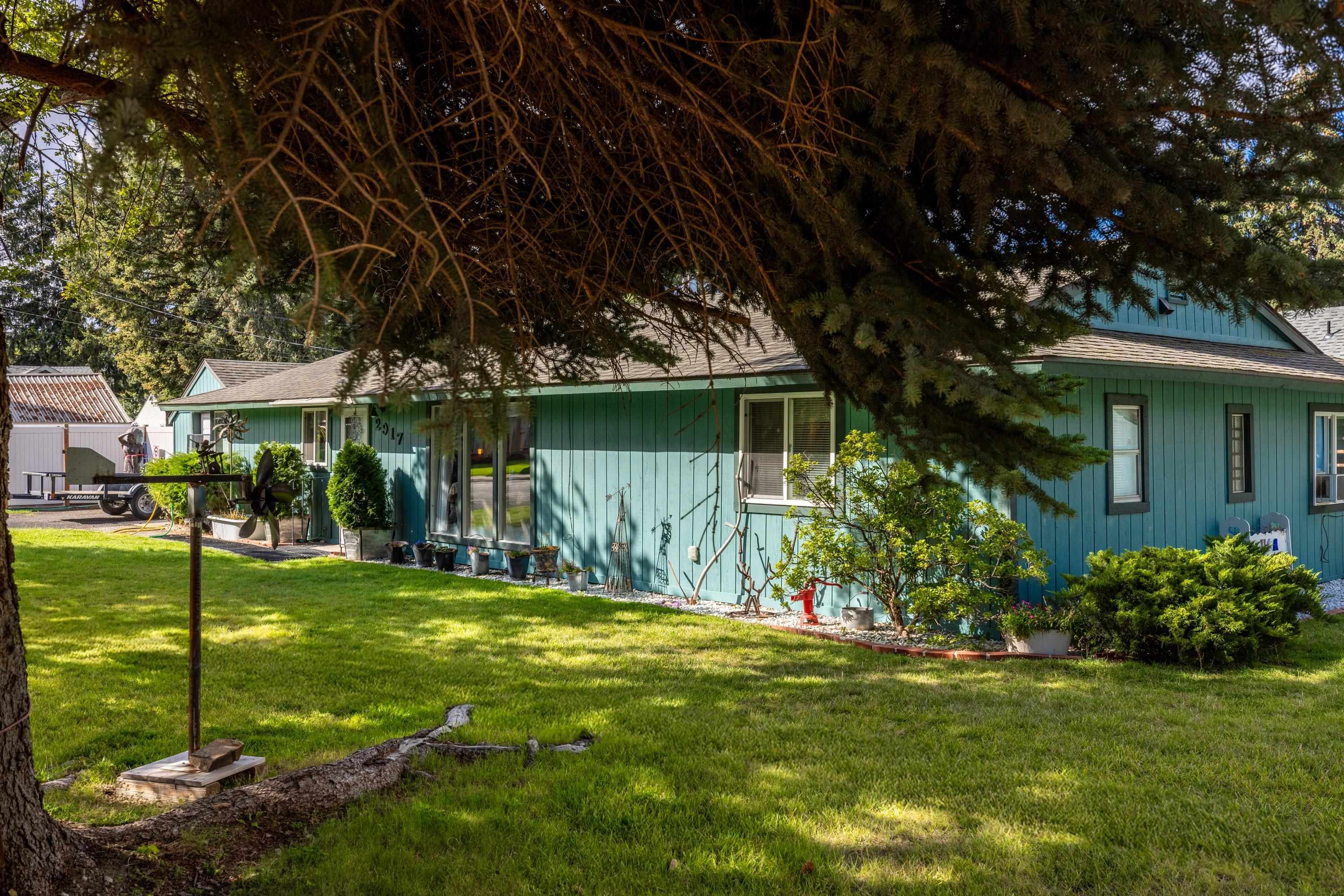 2917 N Vista Rd - Photo 2