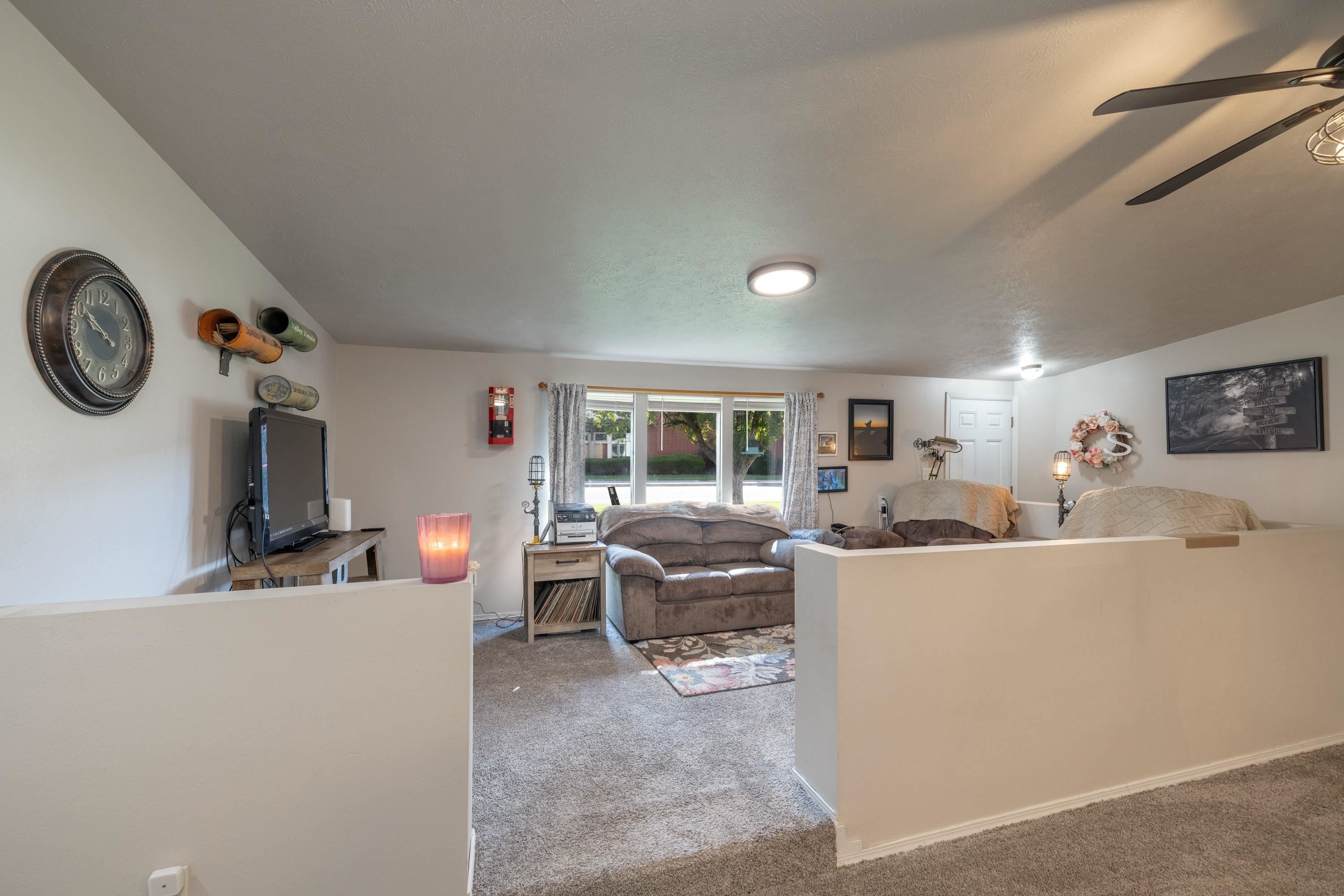 2917 N Vista Rd - Photo 5