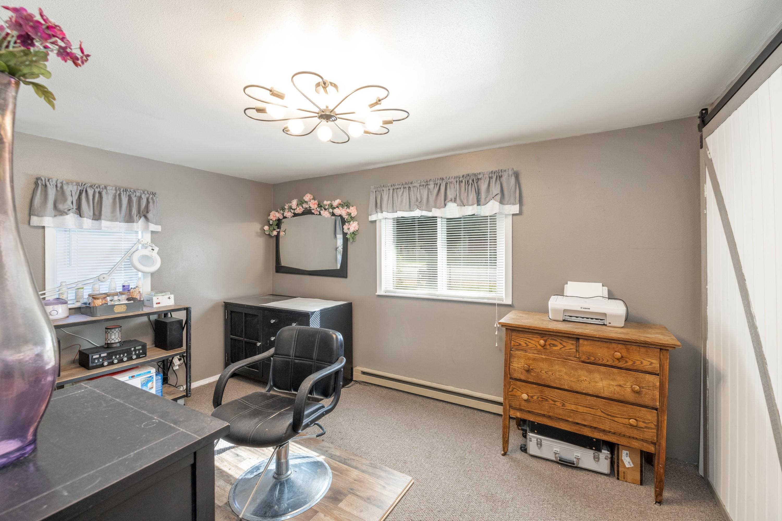 2917 N Vista Rd - Photo 8