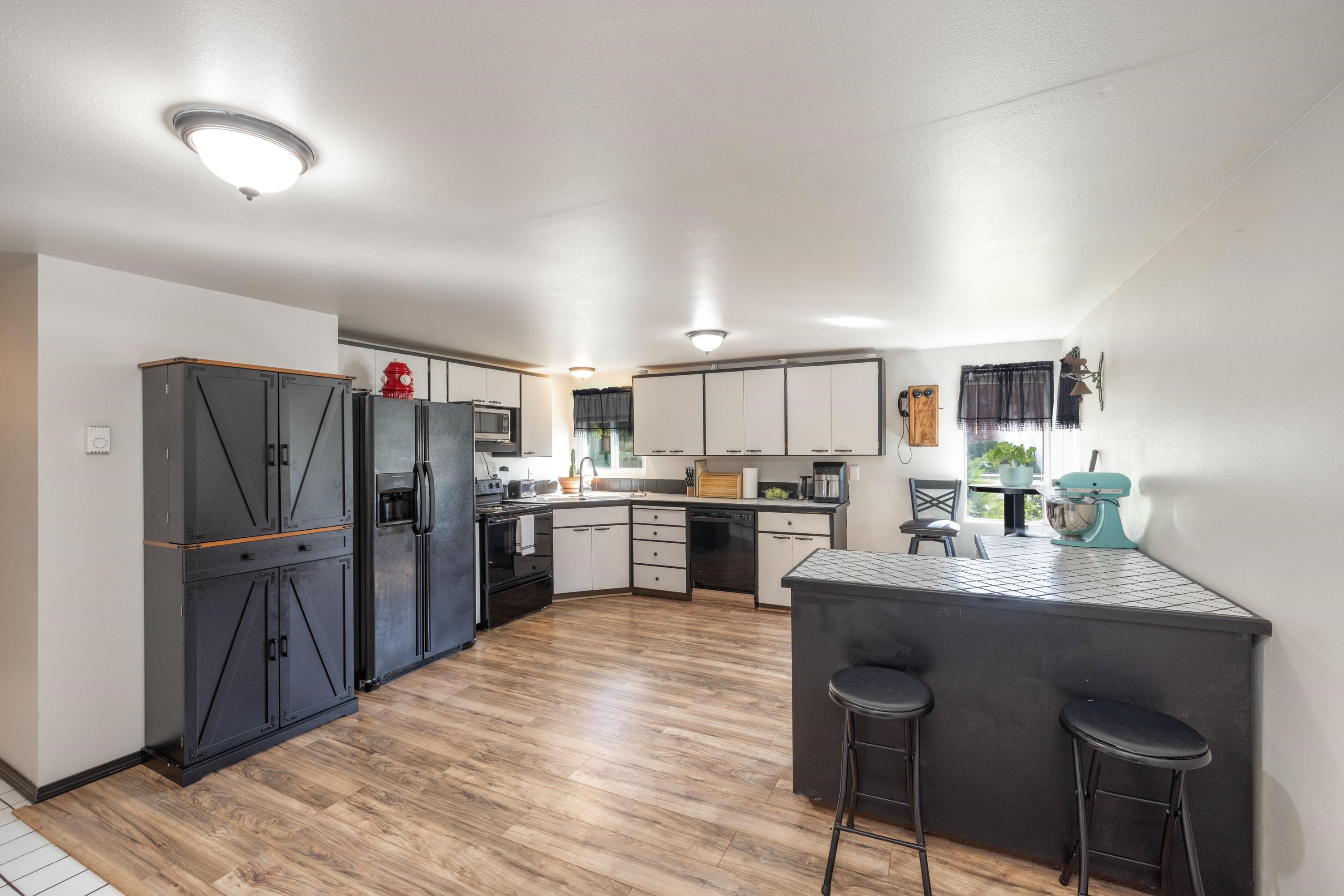 2917 N Vista Rd - Photo 10