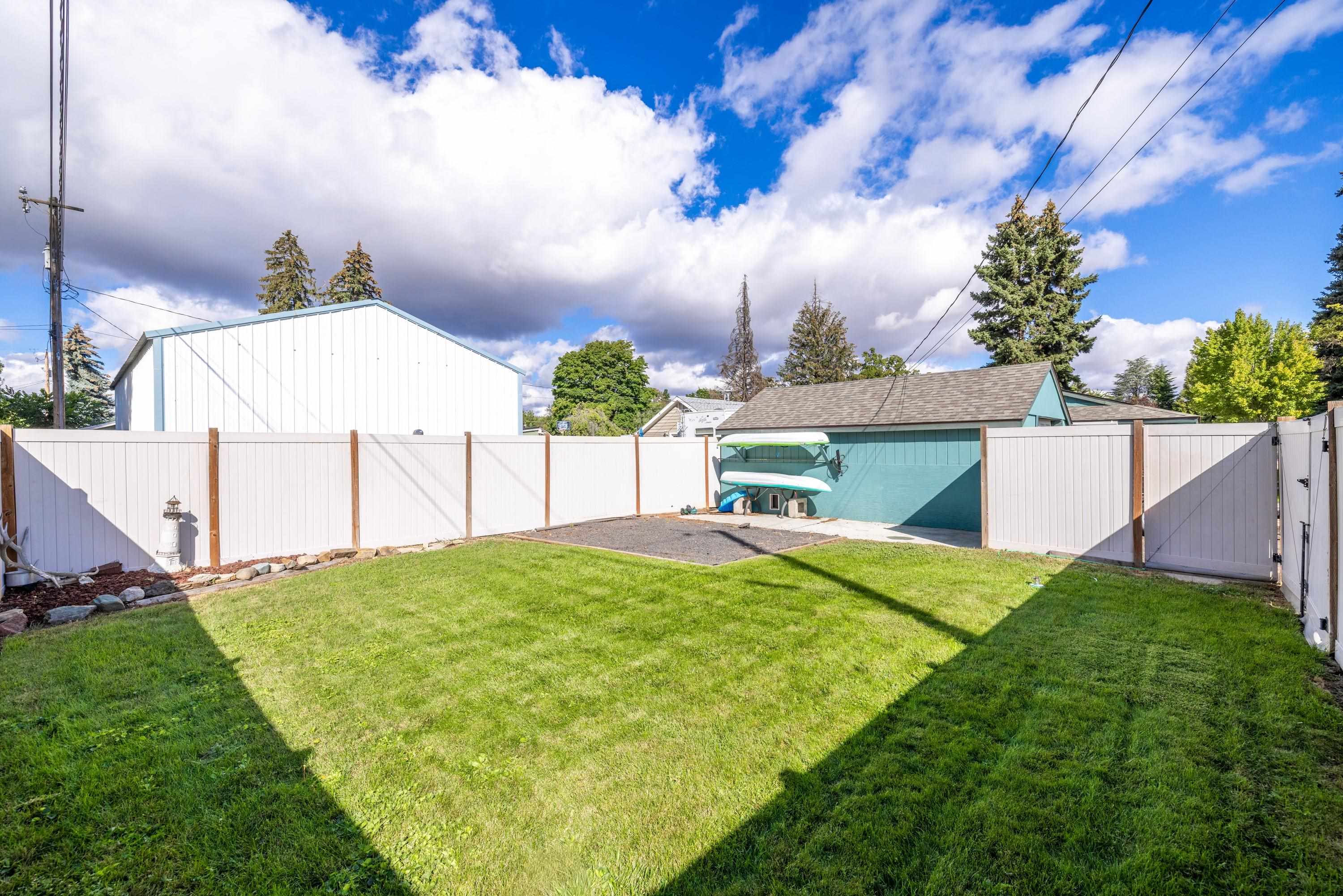 2917 N Vista Rd - Photo 15
