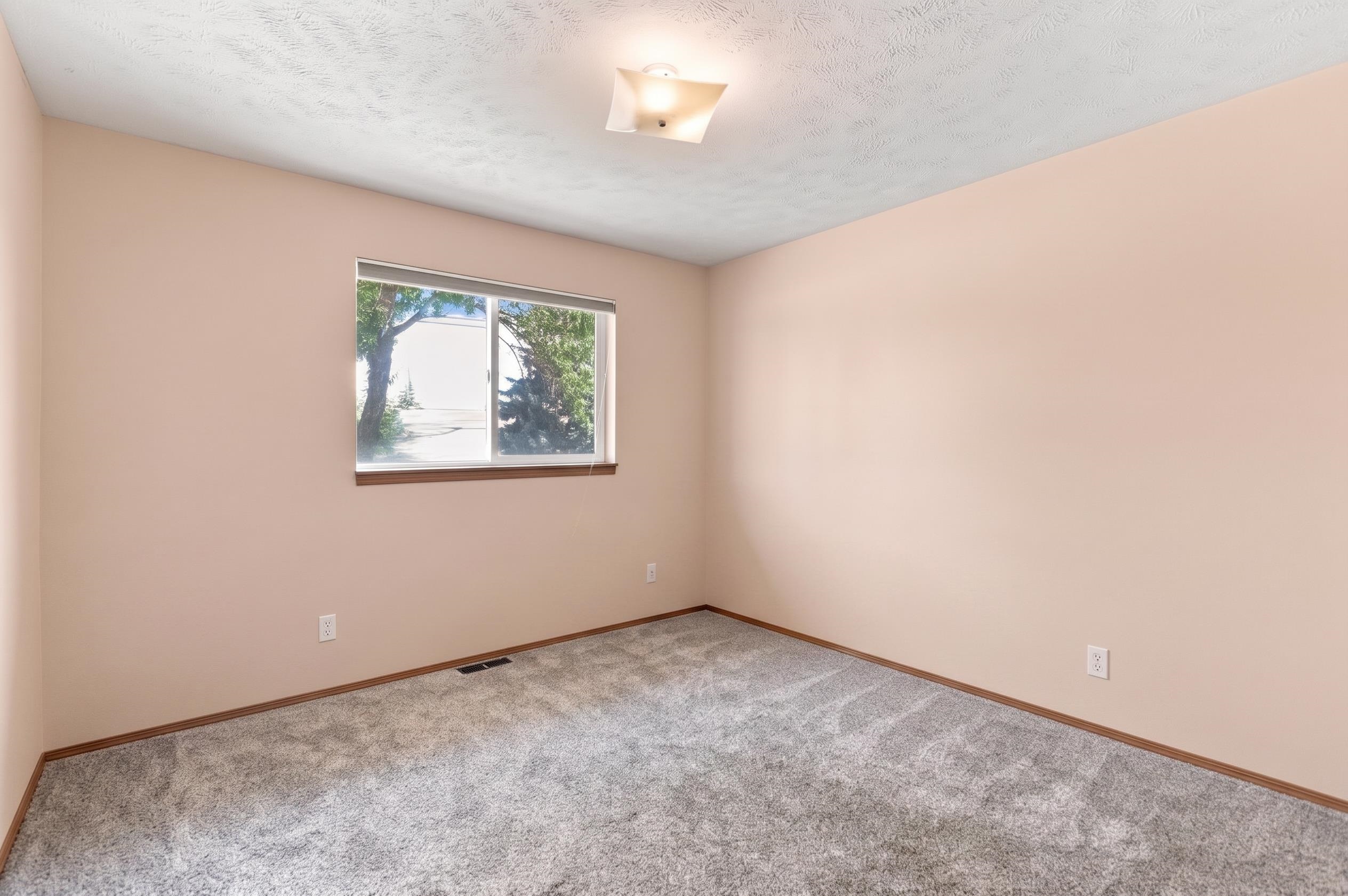 633 N Grant St - Photo 11