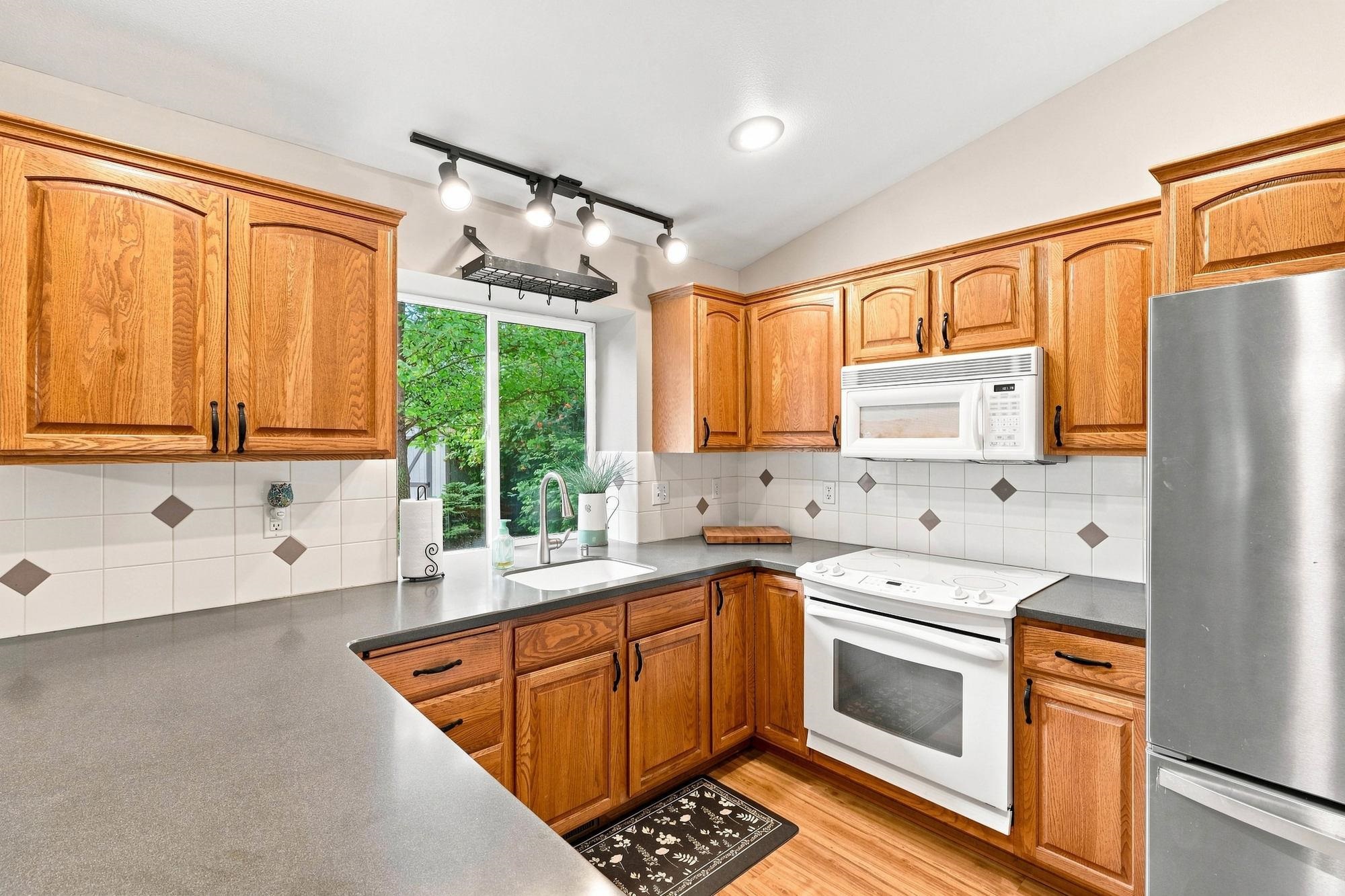 5516 E Birkenhead Ln - Photo 12