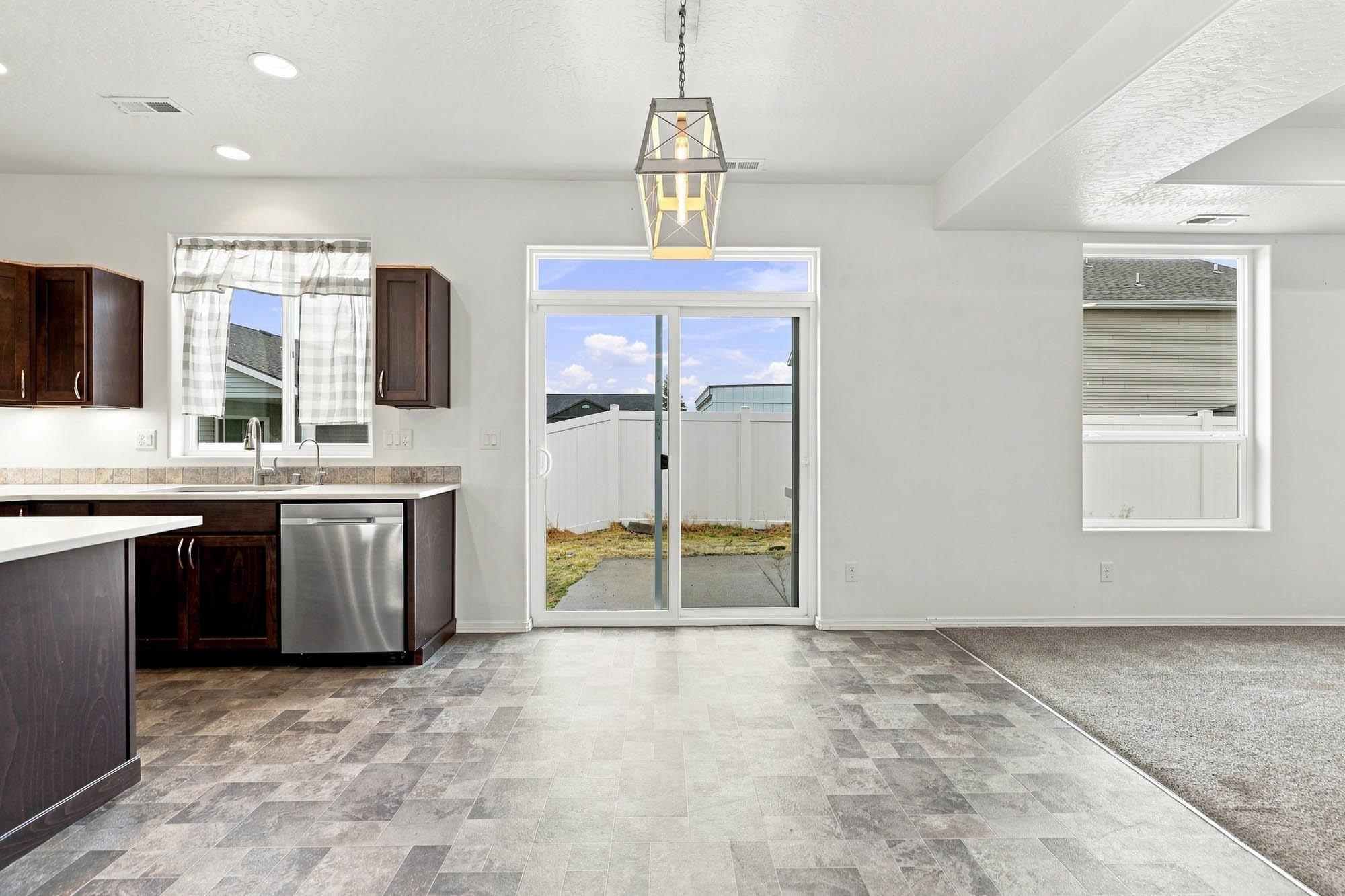 13113 W Tower Ave - Photo 9