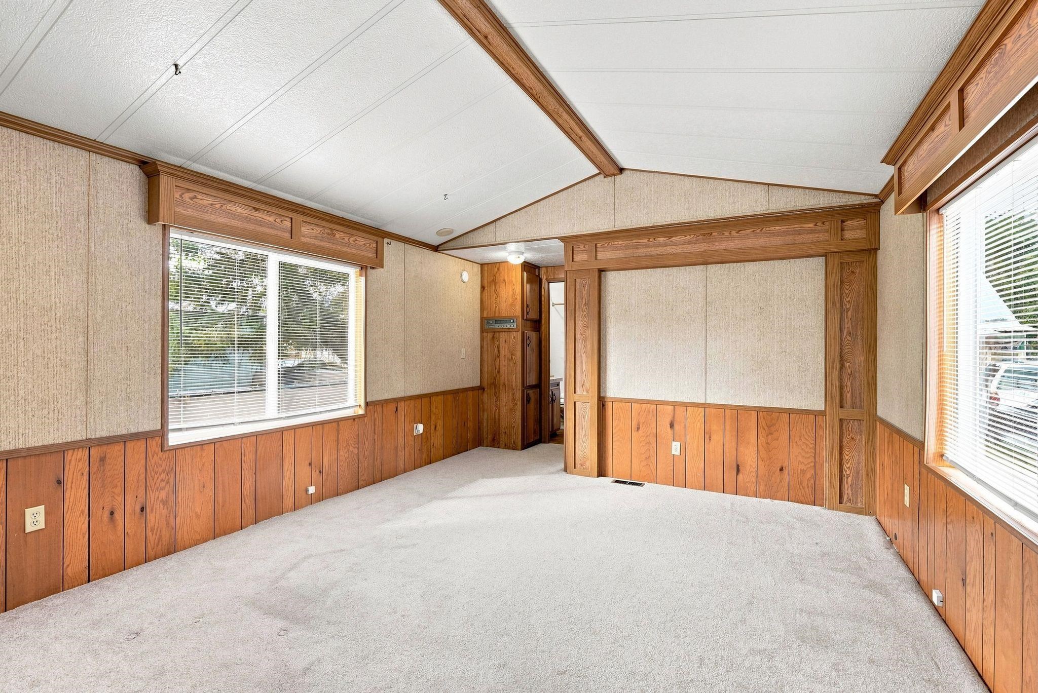 407 N Main St - Photo 4