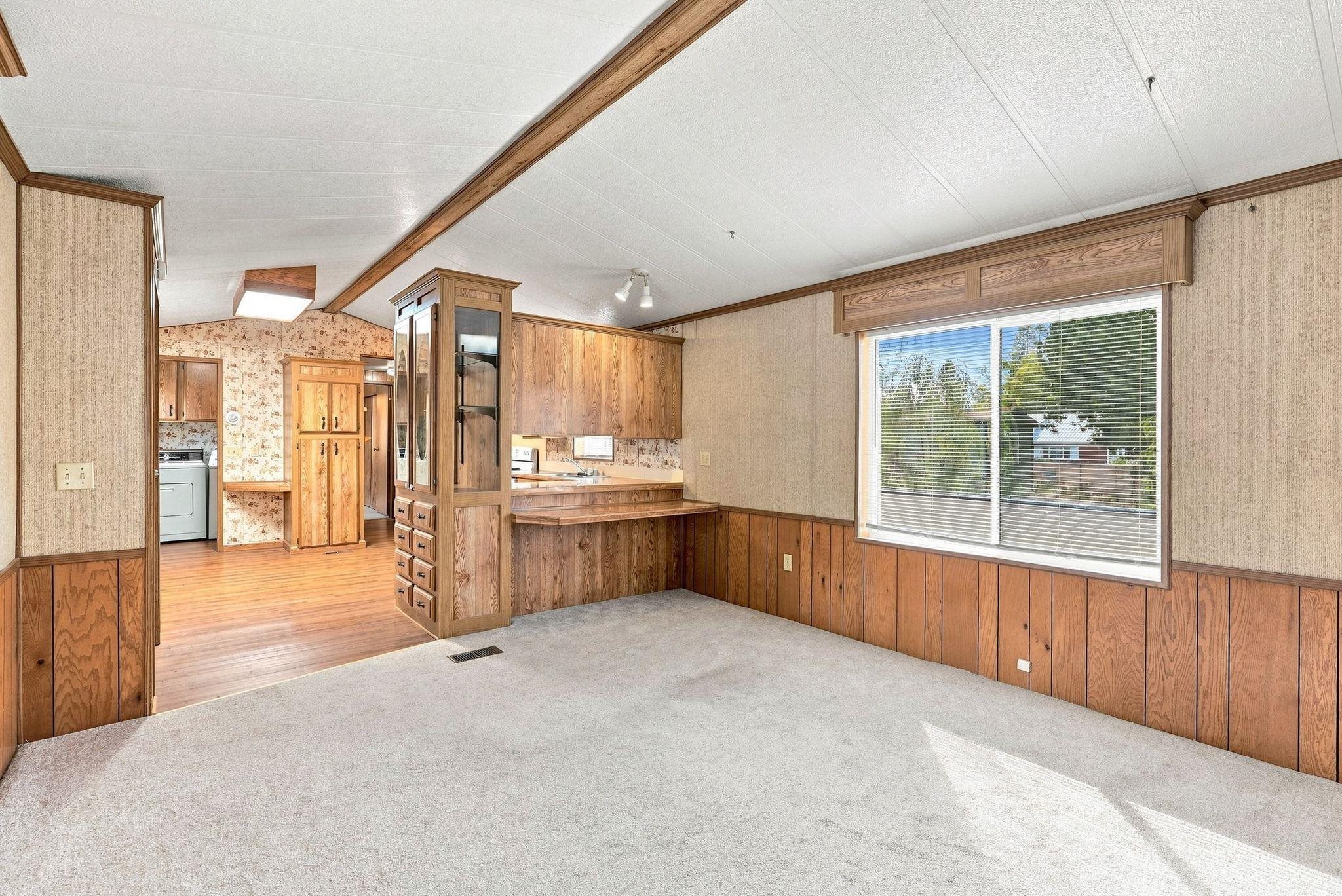 407 N Main St - Photo 5