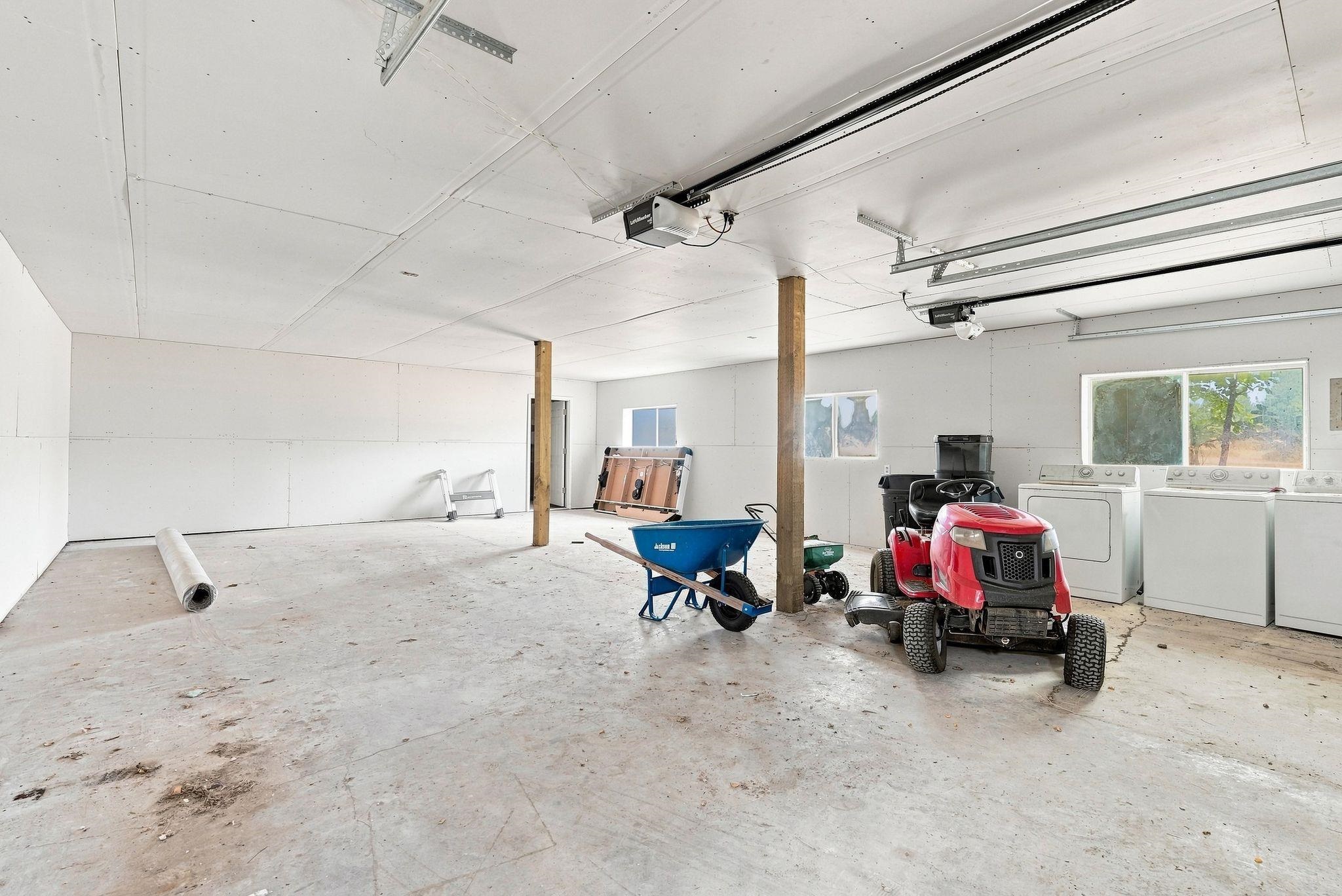 41917 N Sherman Rd - Photo 38