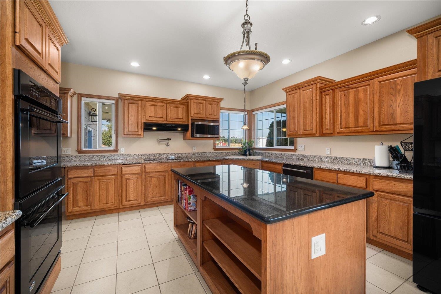3424 N Campbell Rd - Photo 19