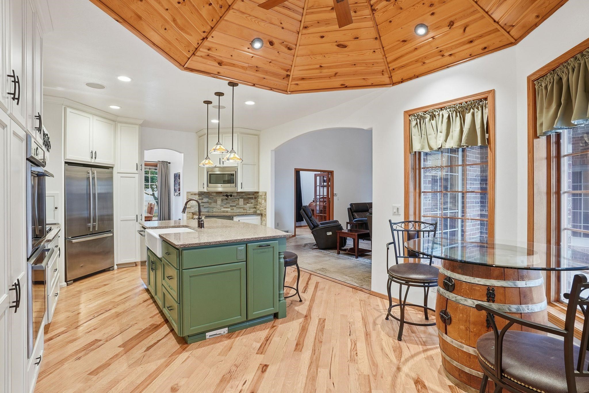 507 E Ziegler Ln - Photo 9
