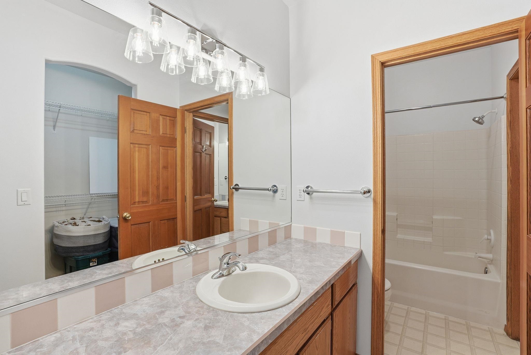 507 E Ziegler Ln - Photo 18