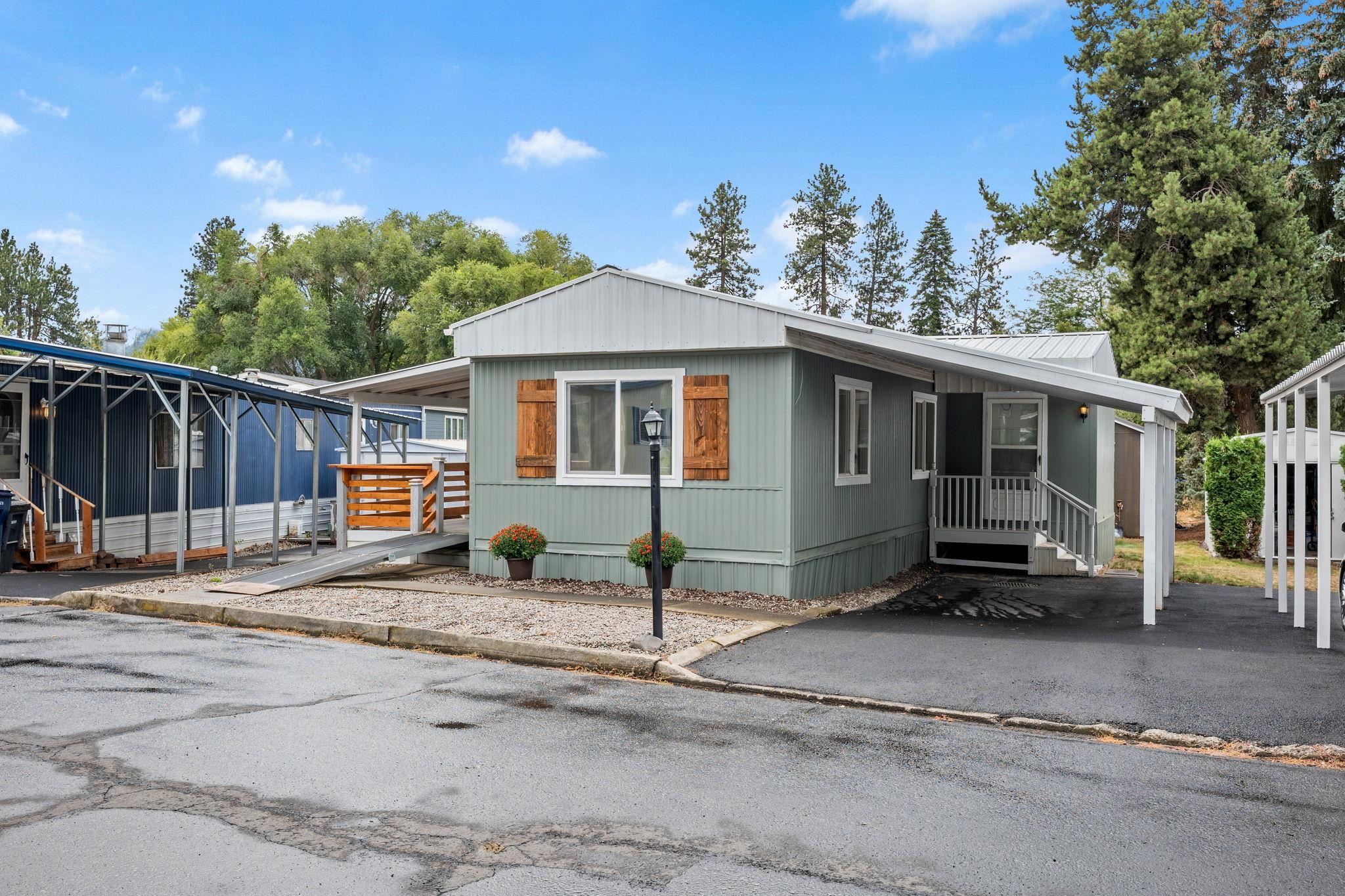 208 S Neyland Ave - Photo 4