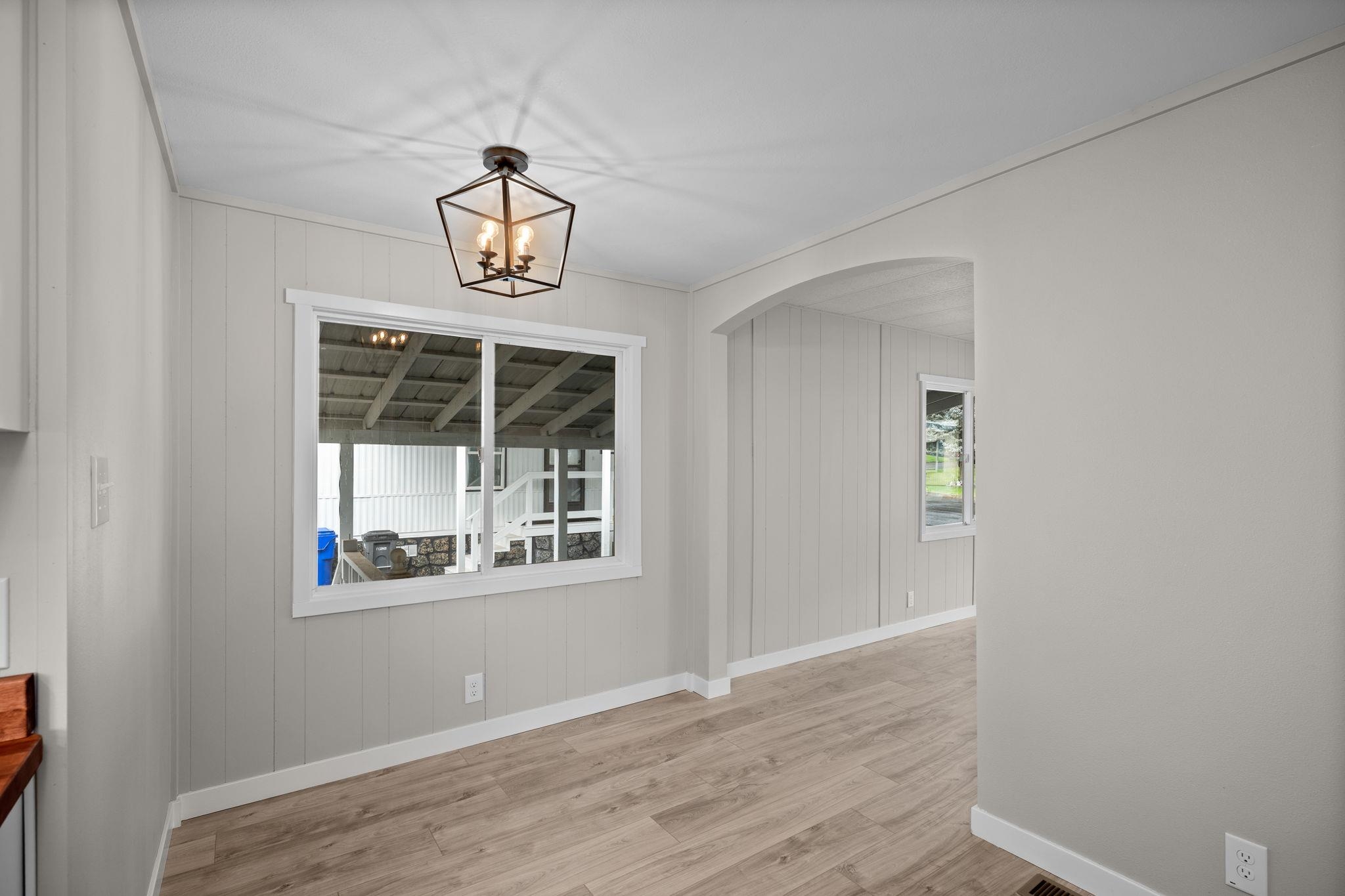 208 S Neyland Ave - Photo 11