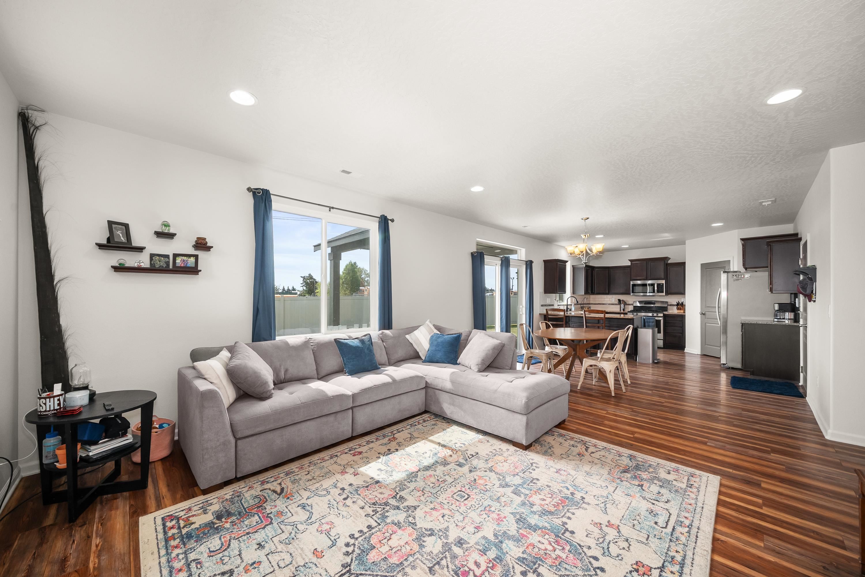 700 Quail Dr - Photo 4