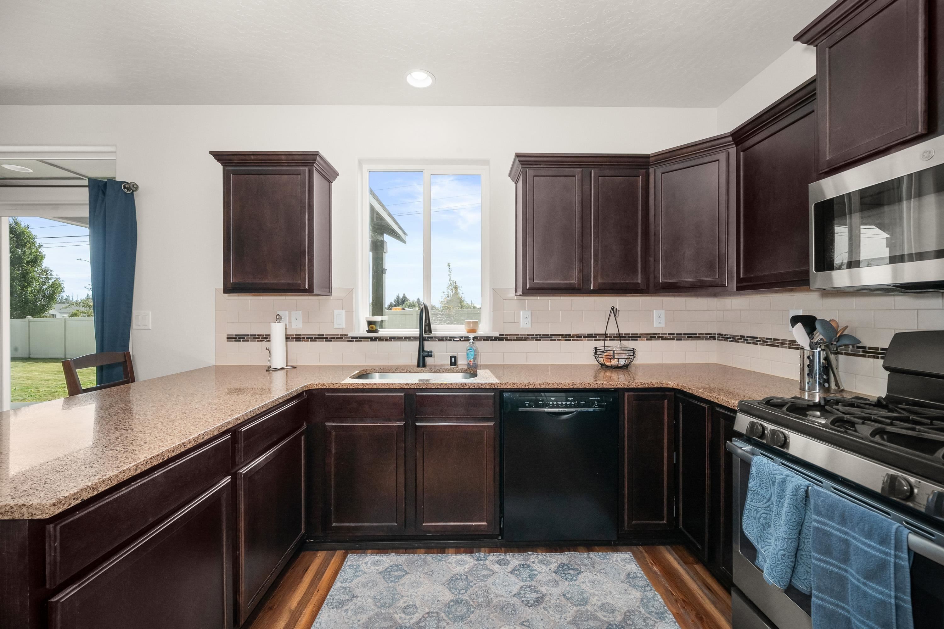 700 Quail Dr - Photo 8