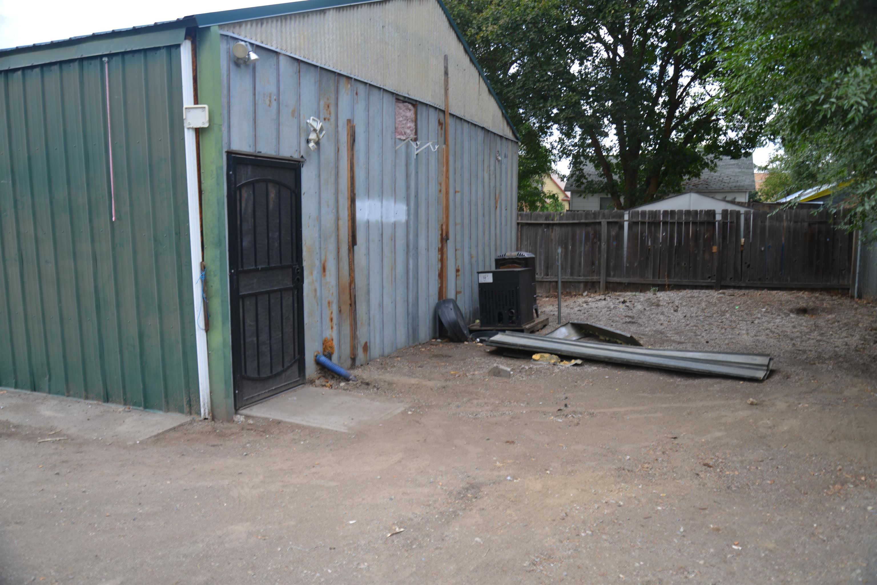 12216 N Main St - Photo 7