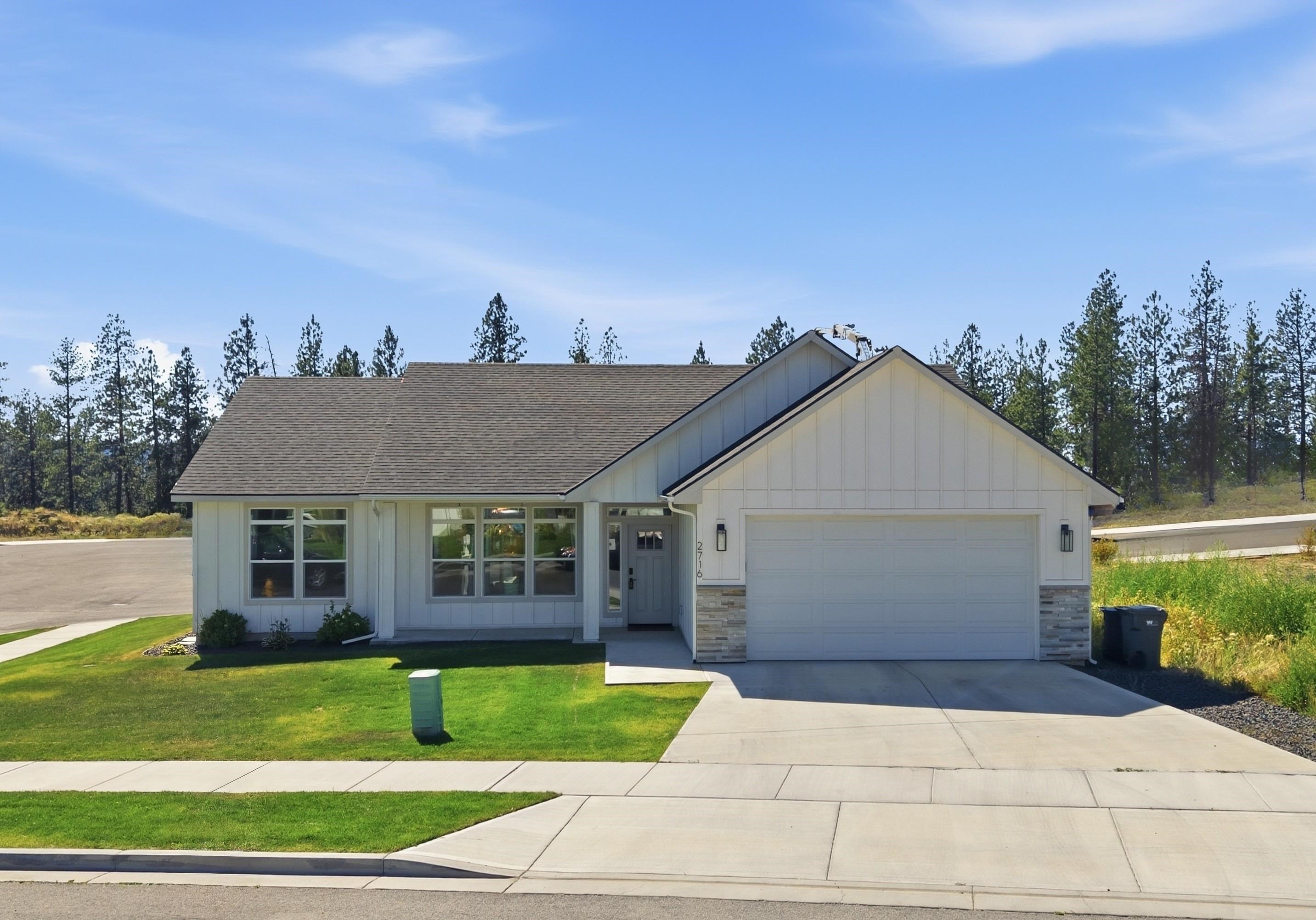 2716 S Sonora Dr - Photo 1