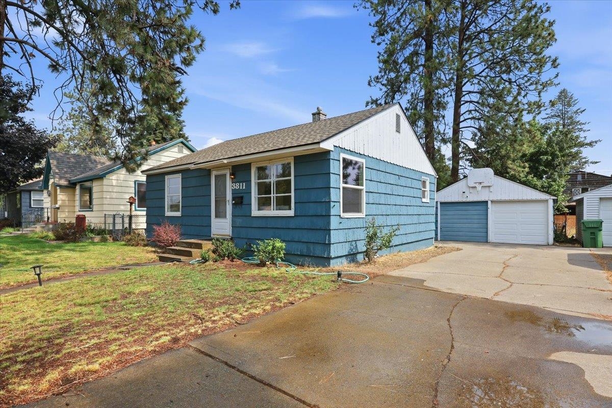 3811 S Latawah St - Photo 3