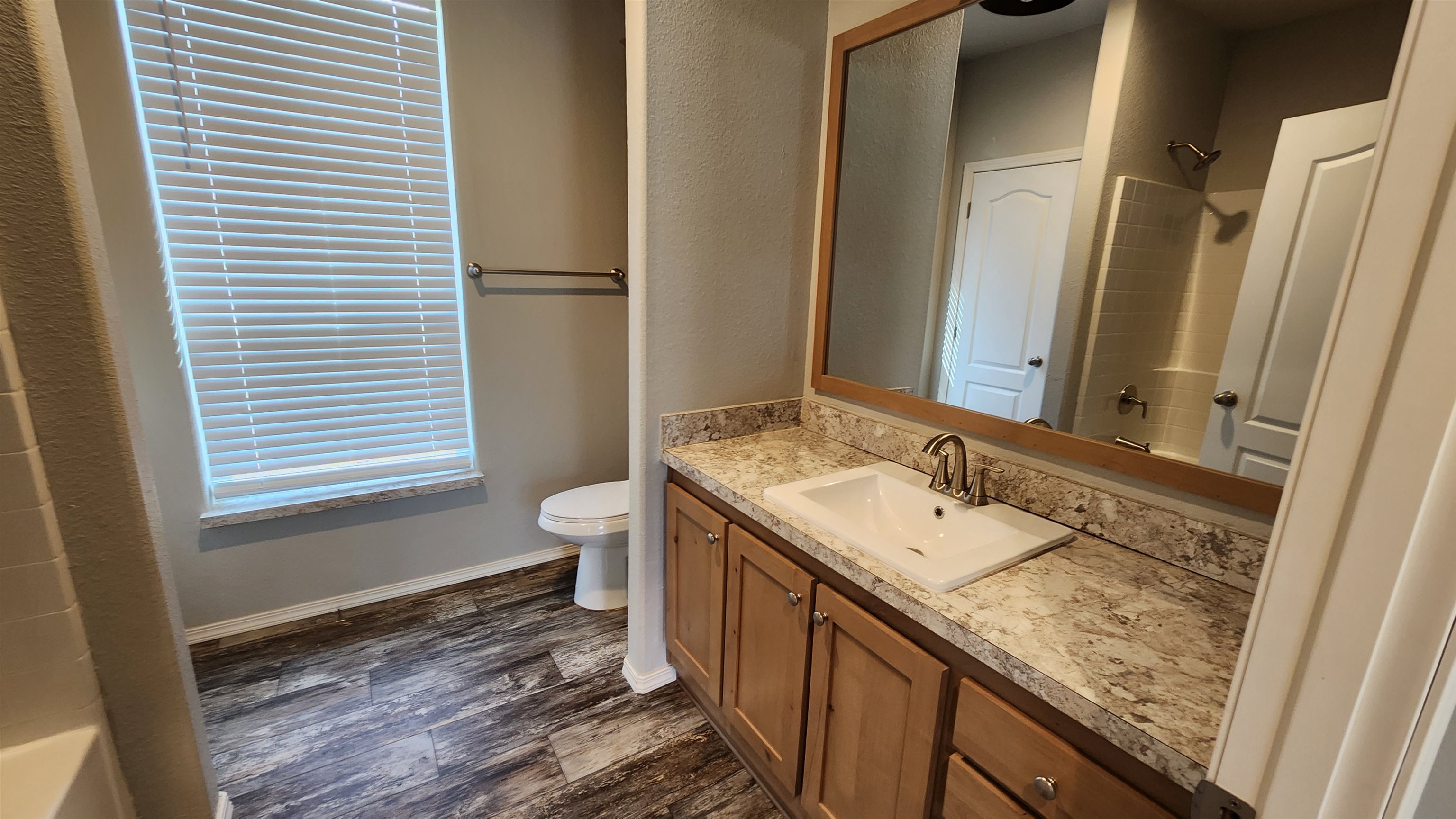 711 Herbs Dr - Photo 12