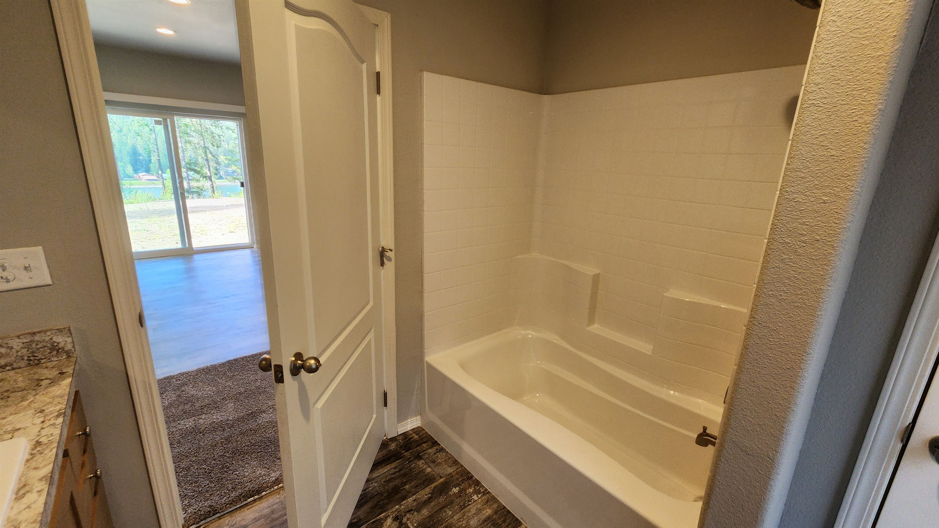 711 Herbs Dr - Photo 13