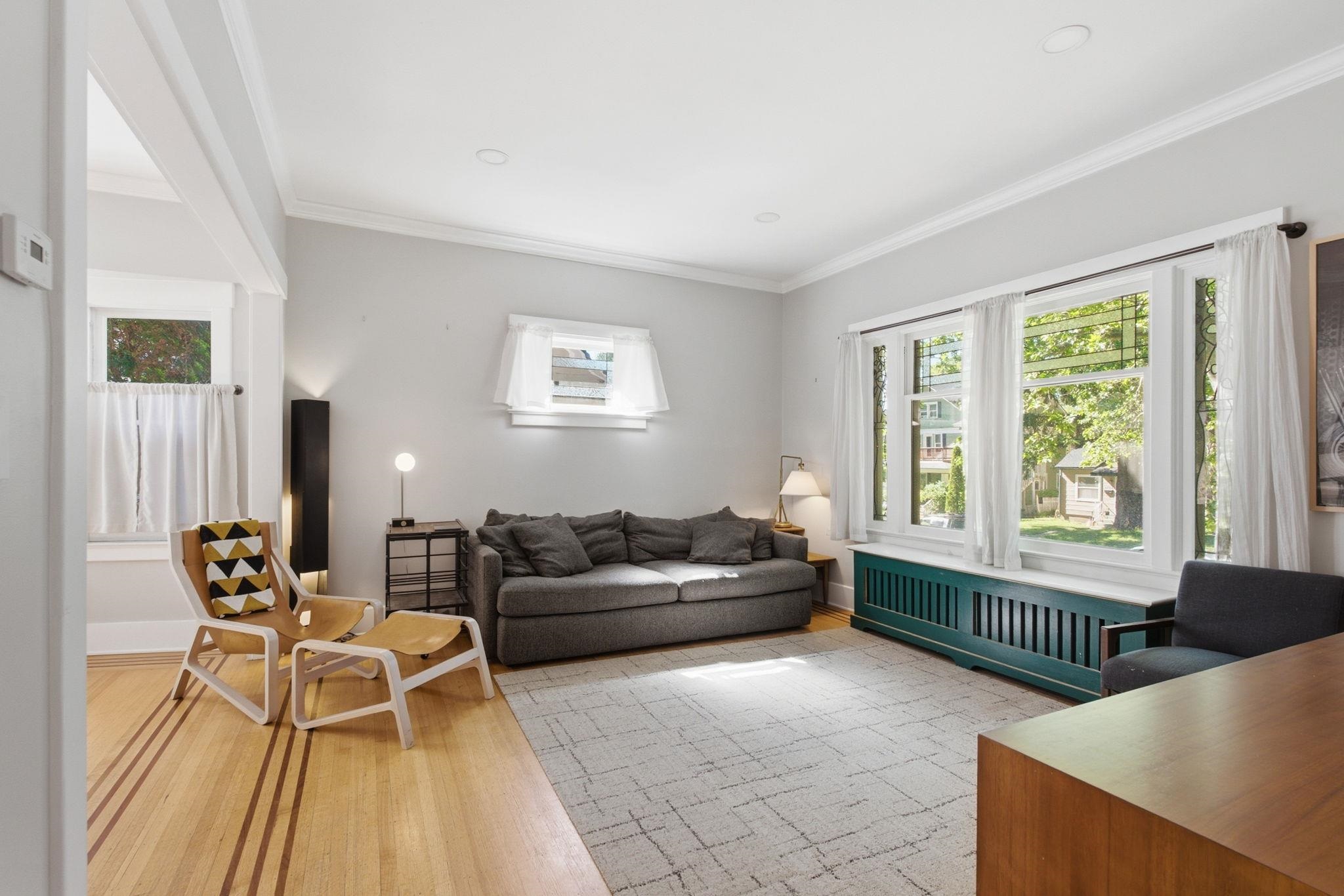 1915 W 10th Ave - Photo 6