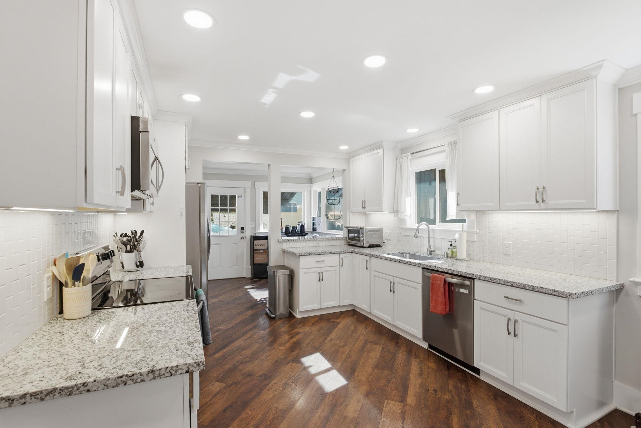 1915 W 10th Ave - Photo 12