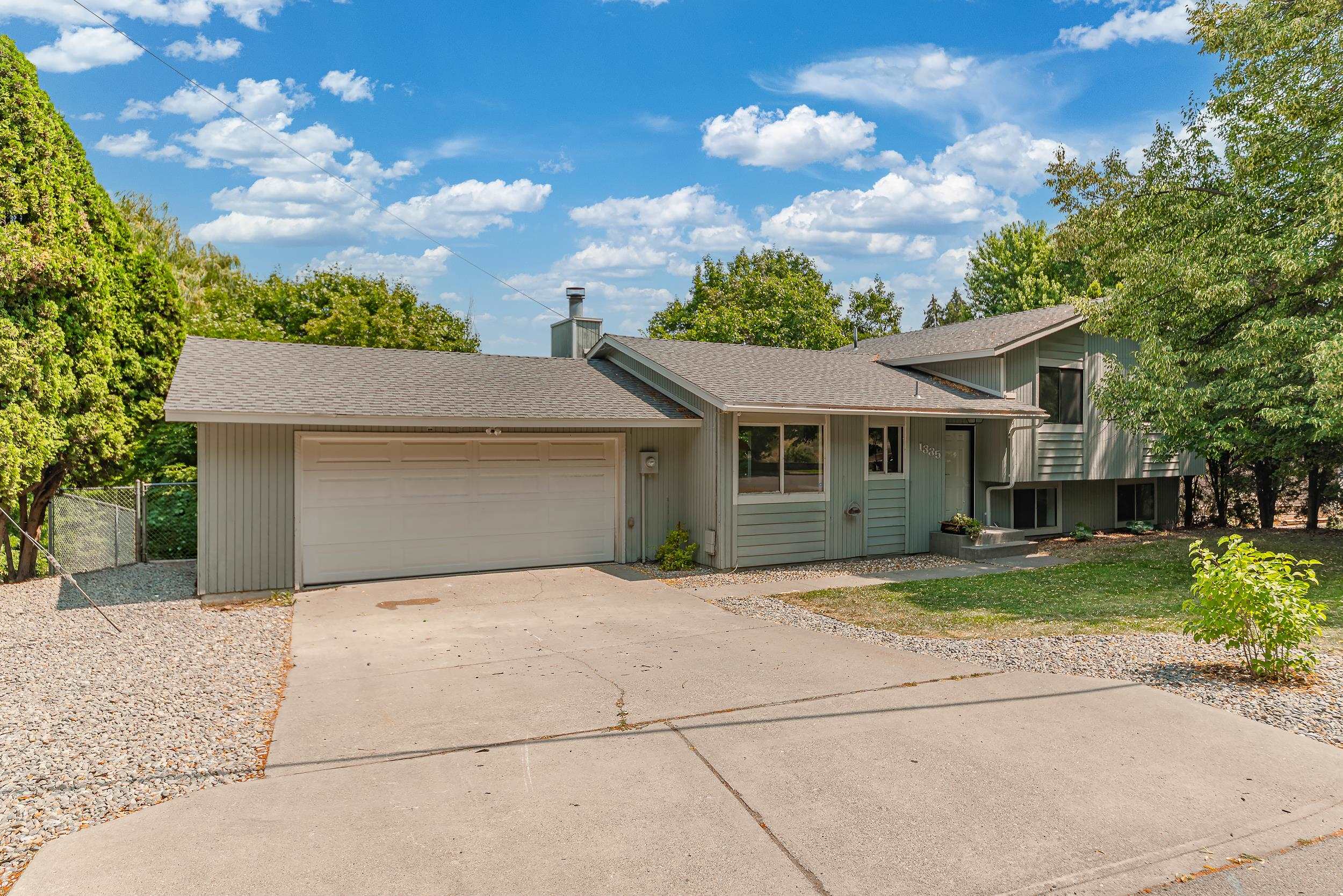 1335 S Ben Burr Blvd - Photo 18