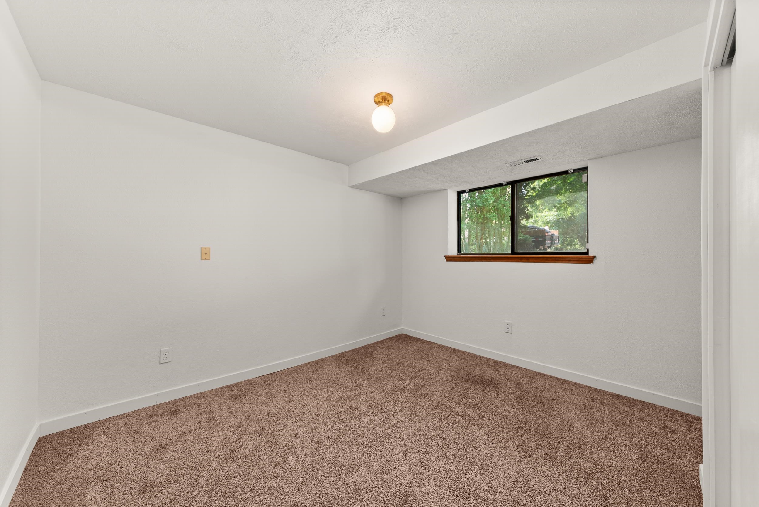 1335 S Ben Burr Blvd - Photo 39