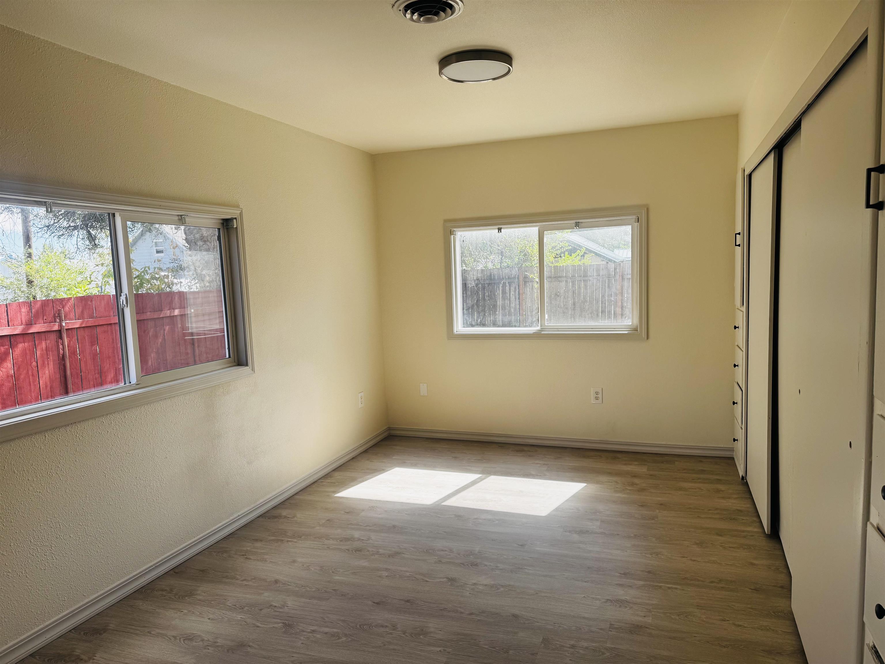 624 E Rockwell Ave - Photo 8