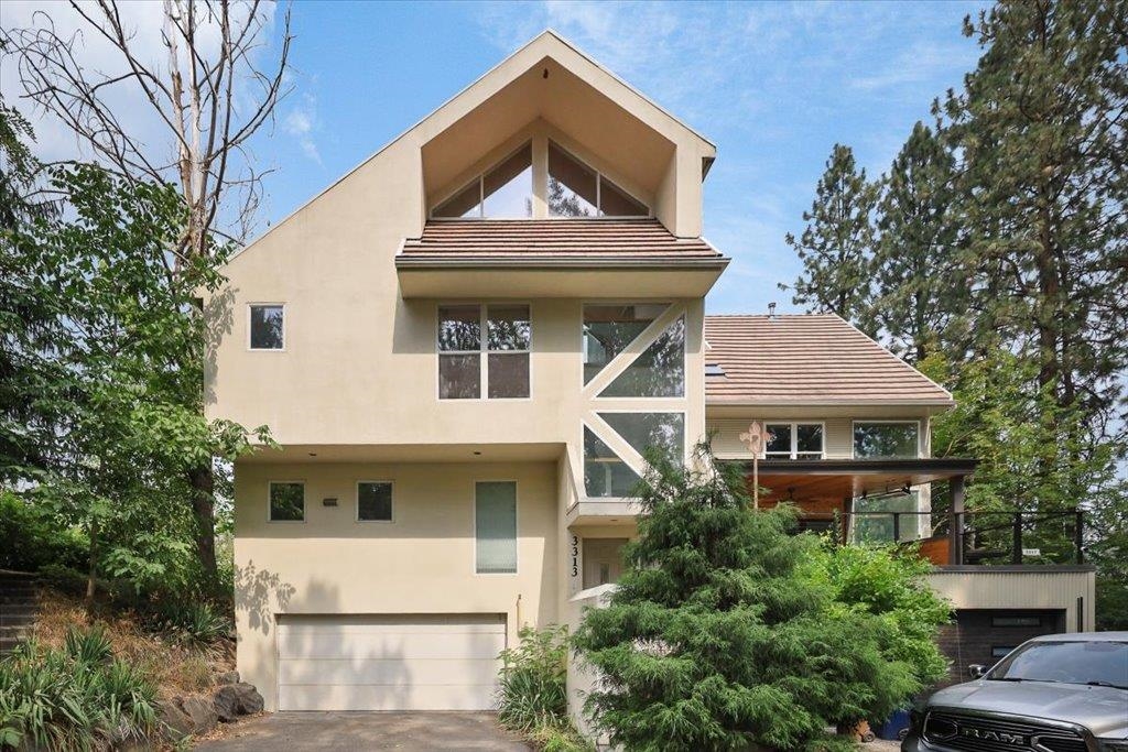3313 E 12th Ave - Photo 8