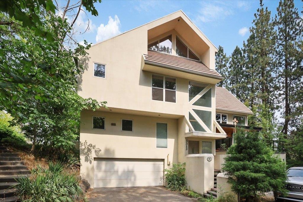 3313 E 12th Ave - Photo 9