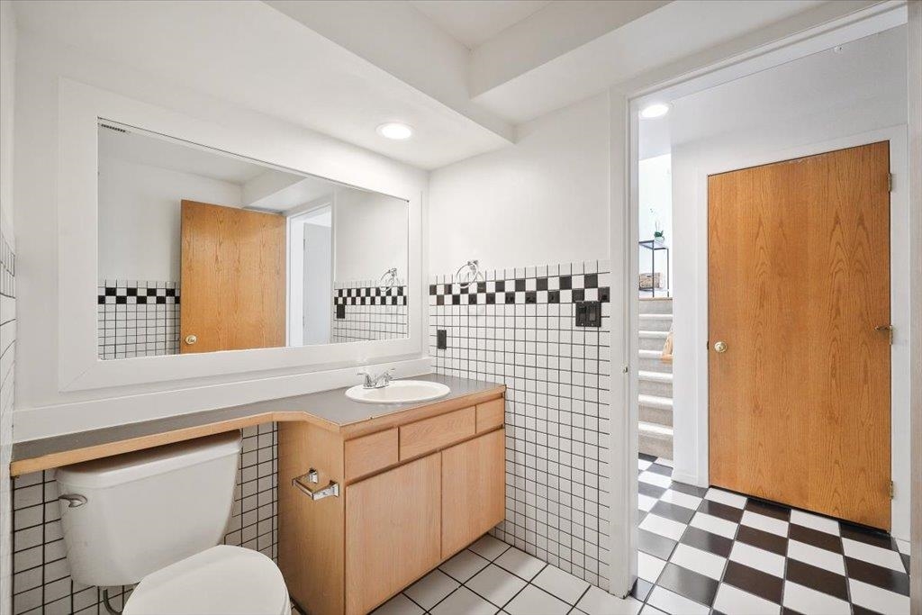 3313 E 12th Ave - Photo 29