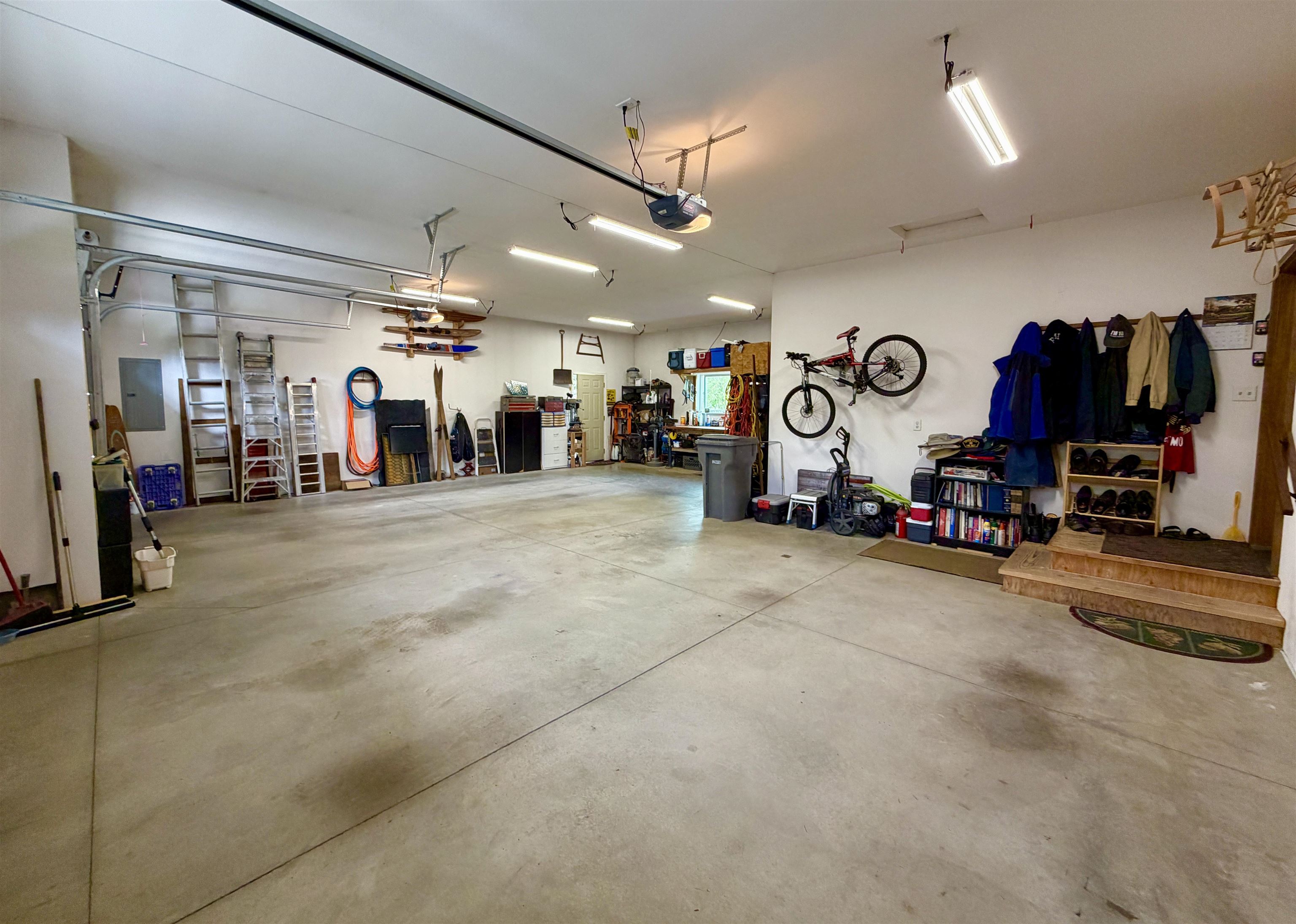 868 Hogans Way - Photo 47