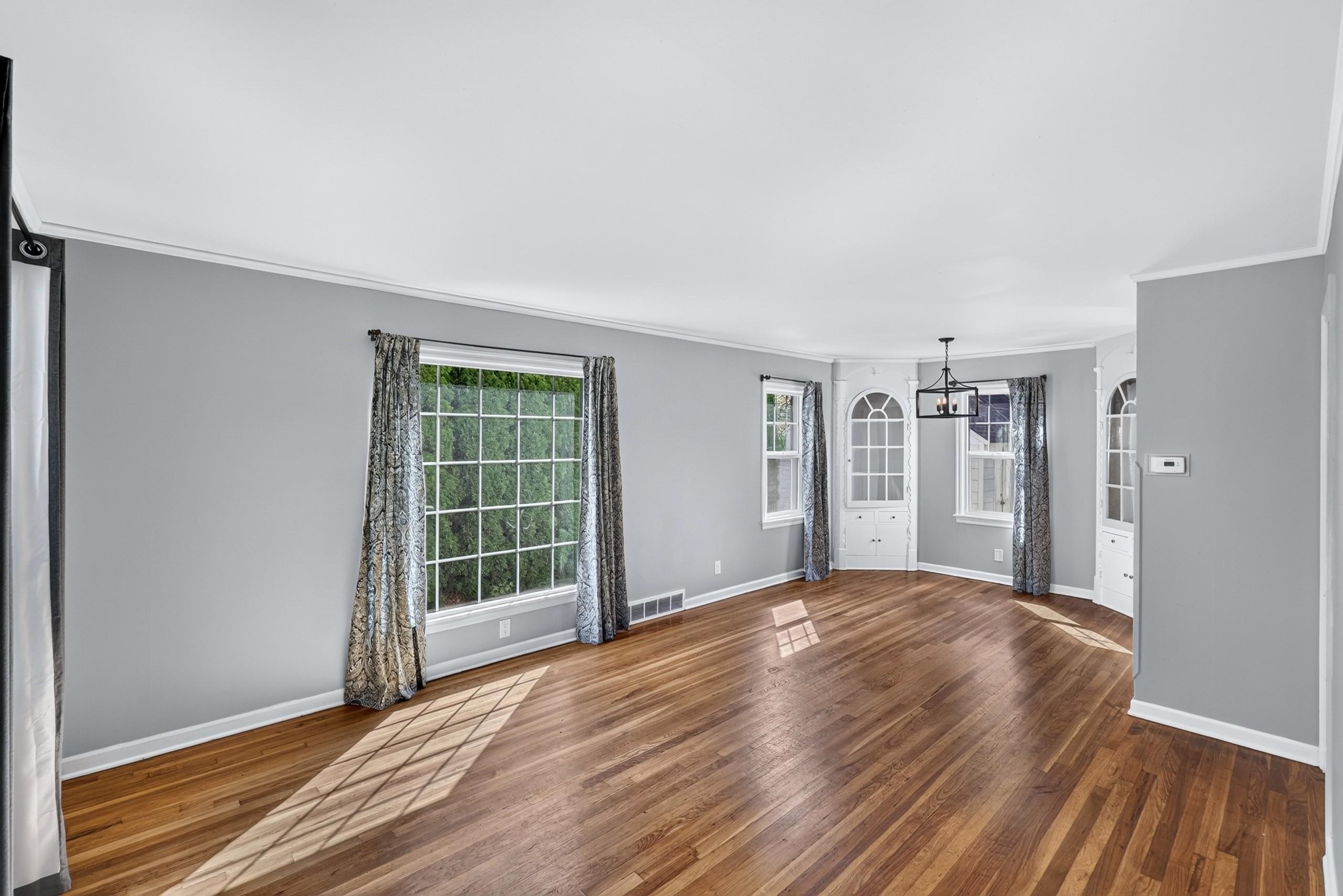 10310 E Alki Ave - Photo 3