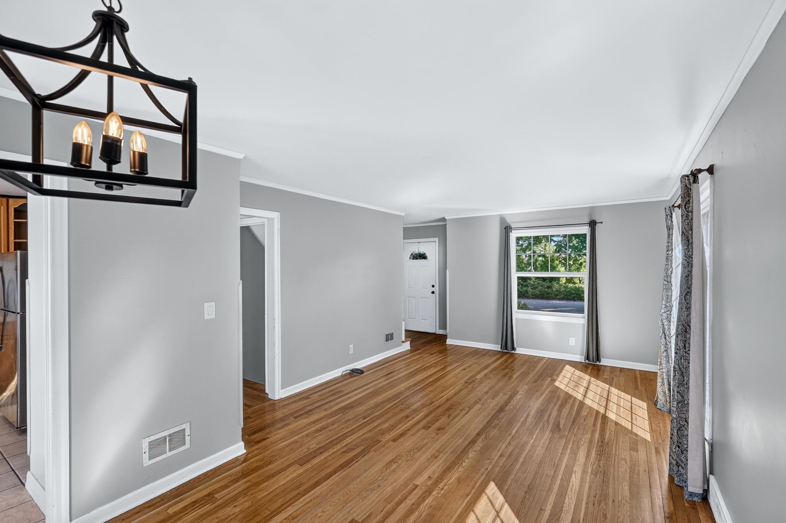 10310 E Alki Ave - Photo 5