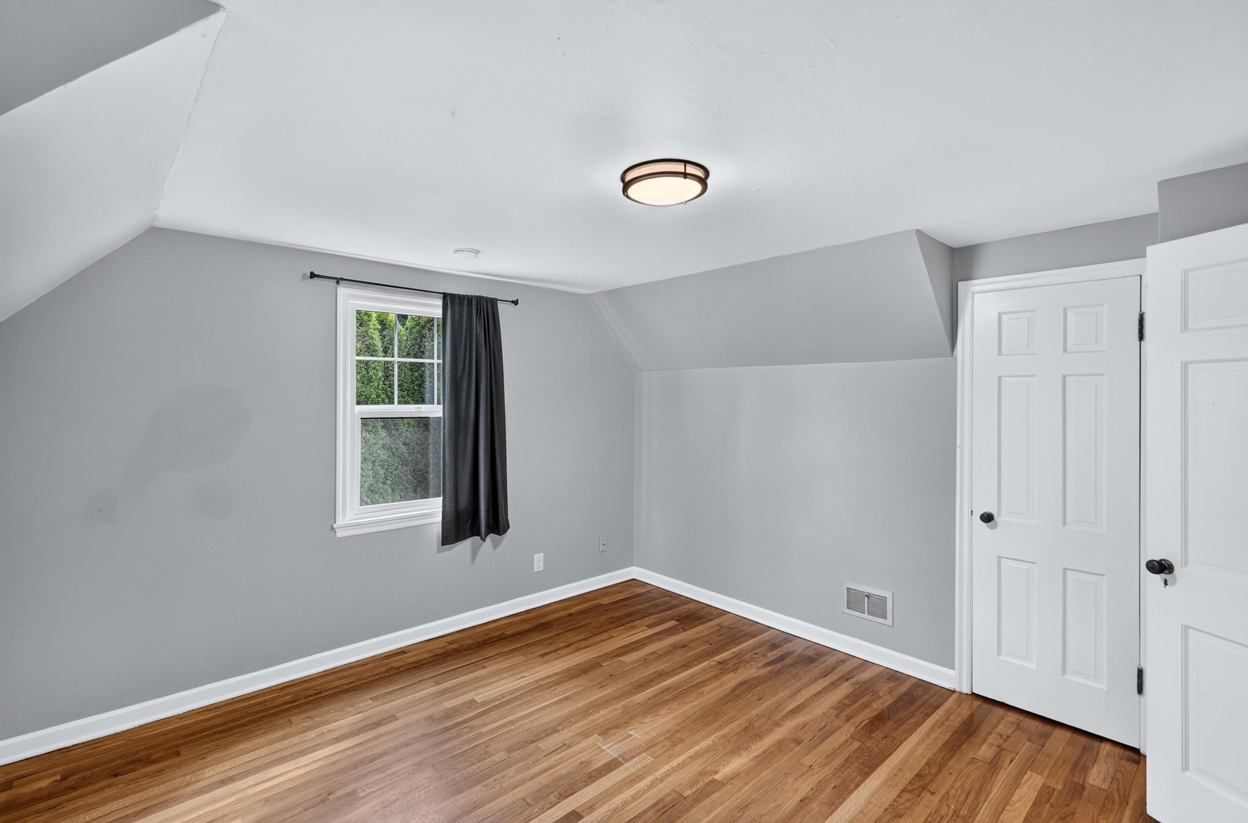 10310 E Alki Ave - Photo 18