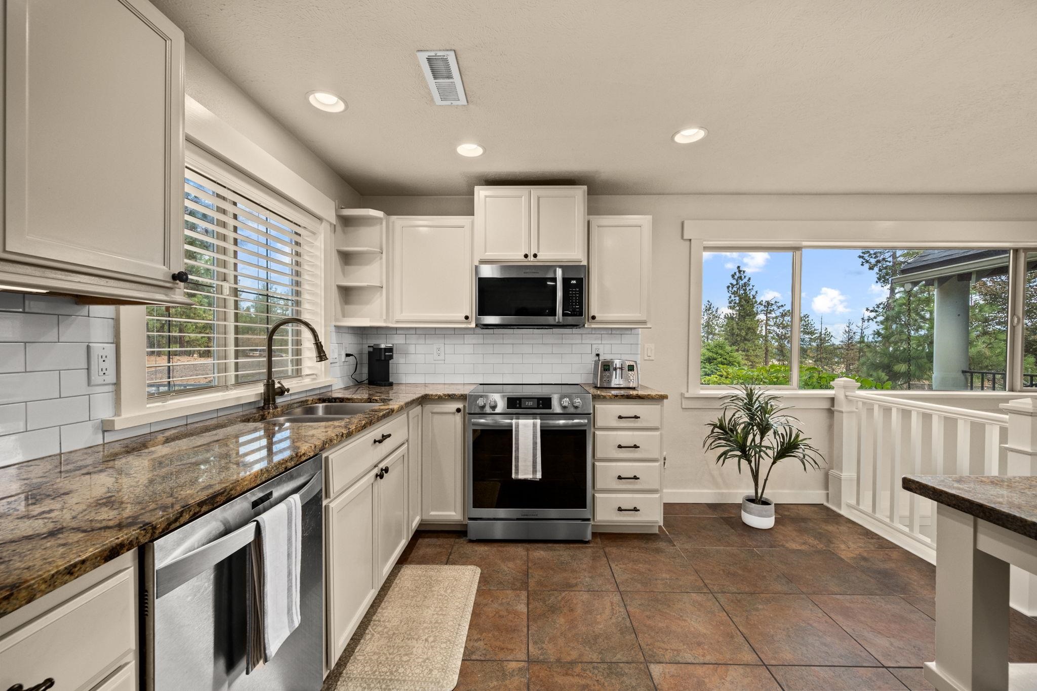 2712 N Chase Ln - Photo 12