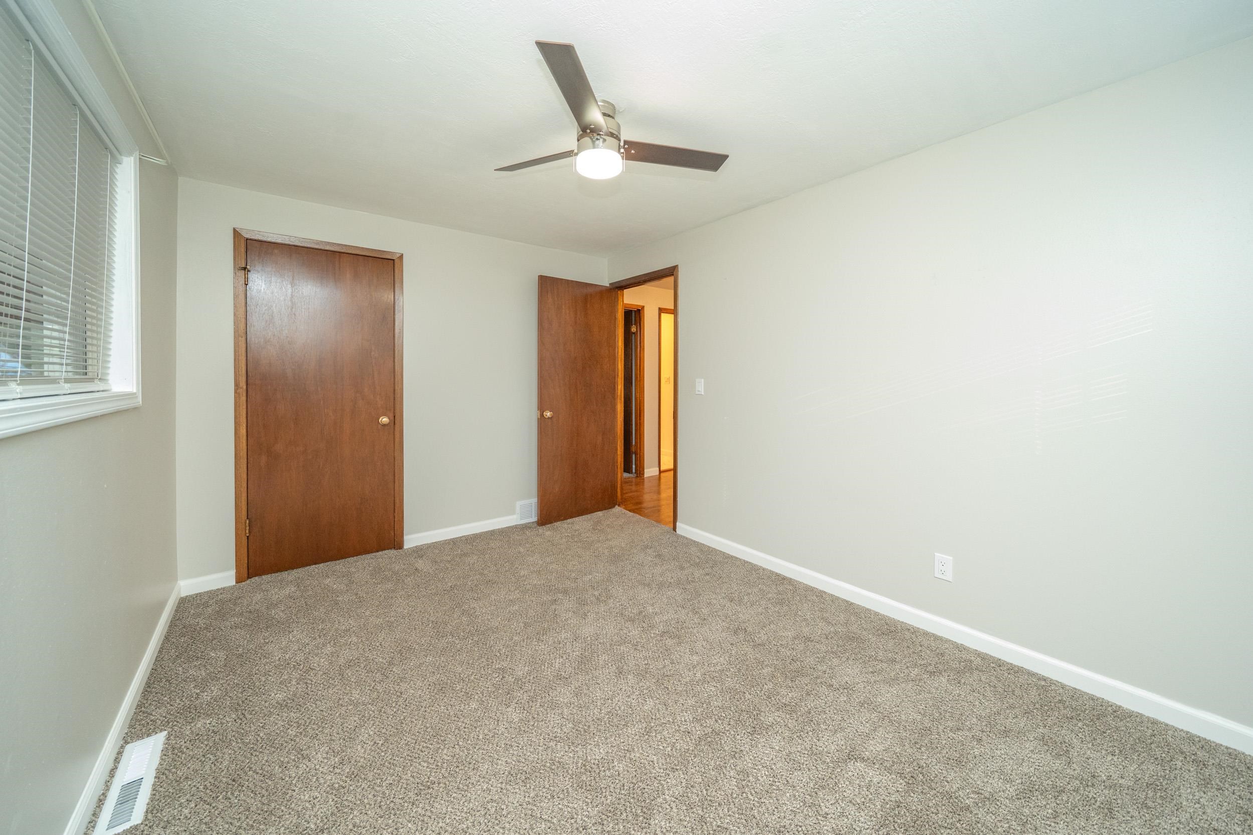 3906 E 15th Ave - Photo 18