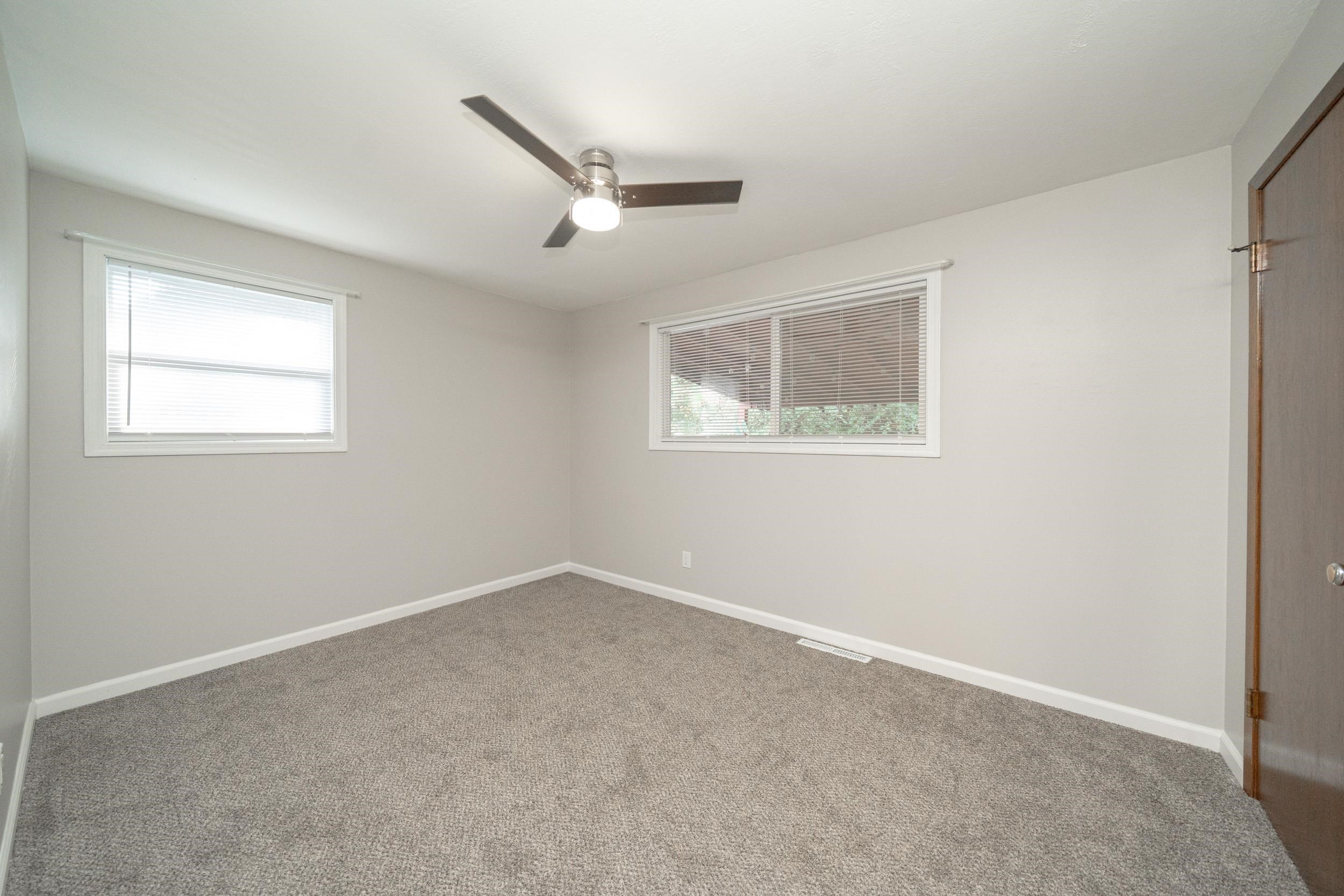 3906 E 15th Ave - Photo 20