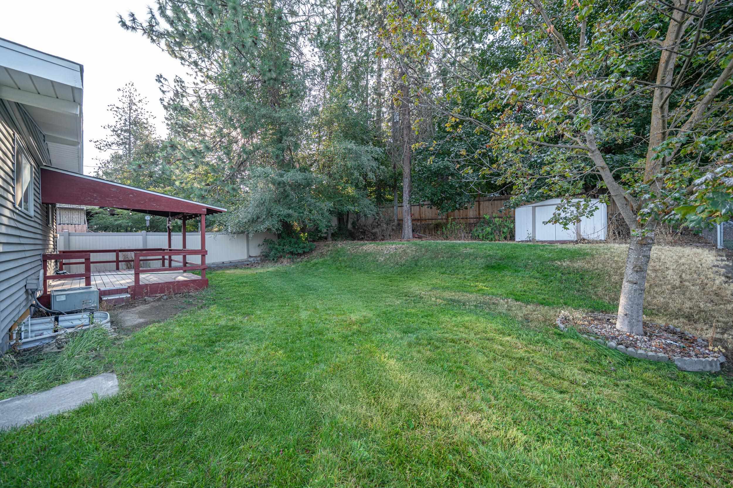 3906 E 15th Ave - Photo 36