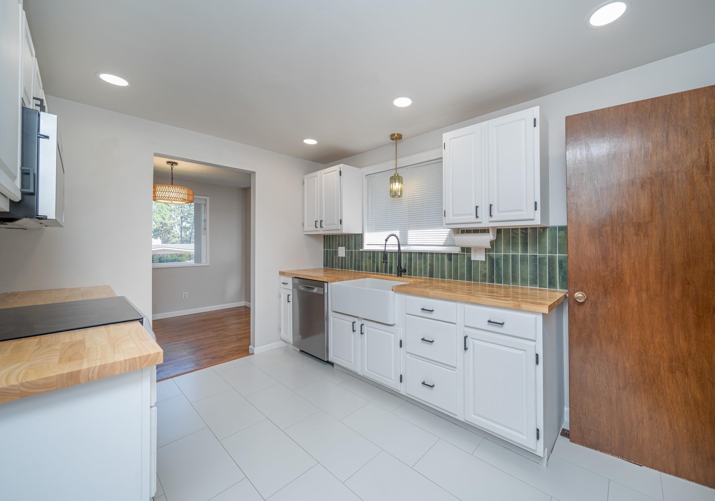 3906 E 15th Ave - Photo 12