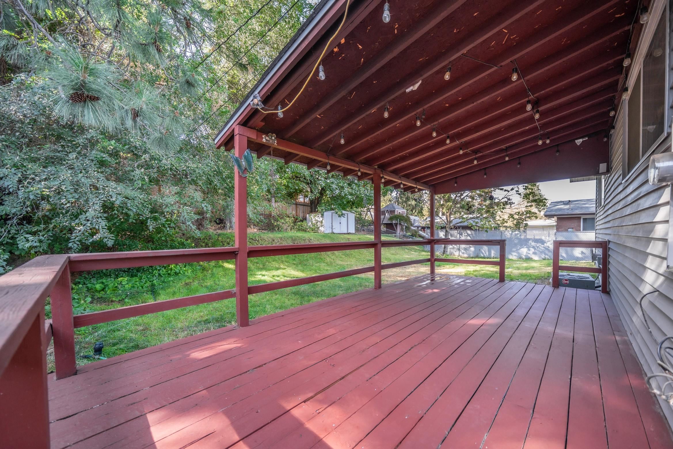 3906 E 15th Ave - Photo 33