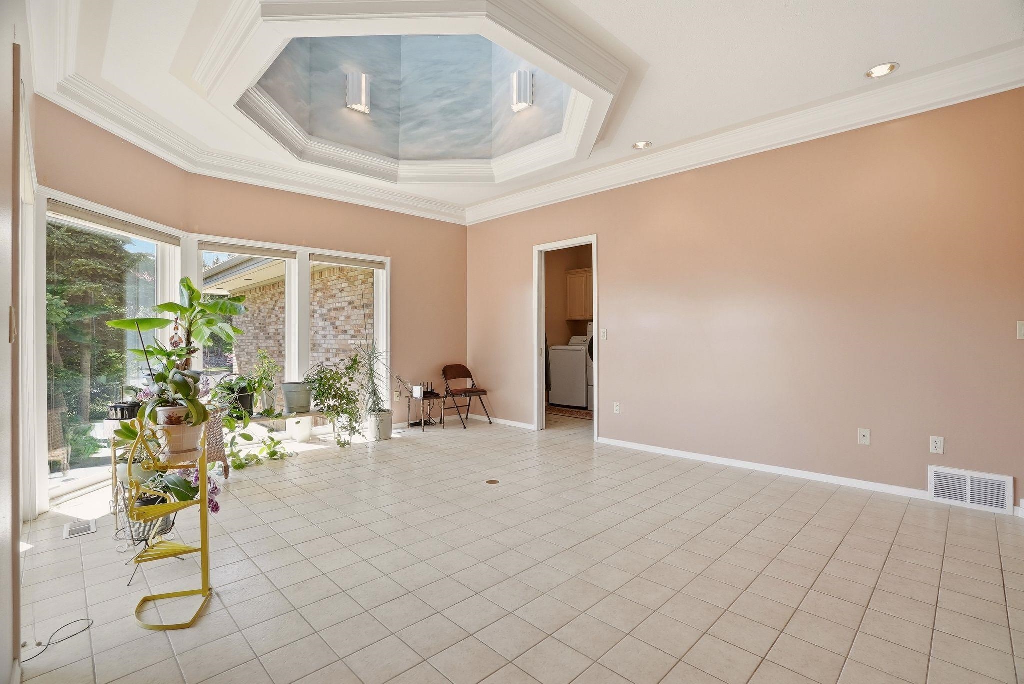 9108 N KENSINGTON Dr - Photo 5