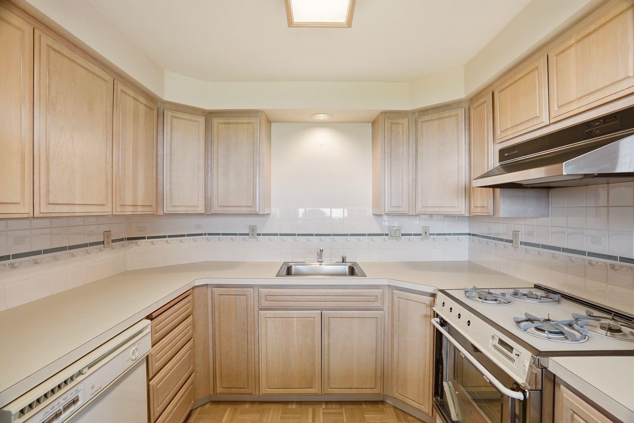 9108 N KENSINGTON Dr - Photo 29
