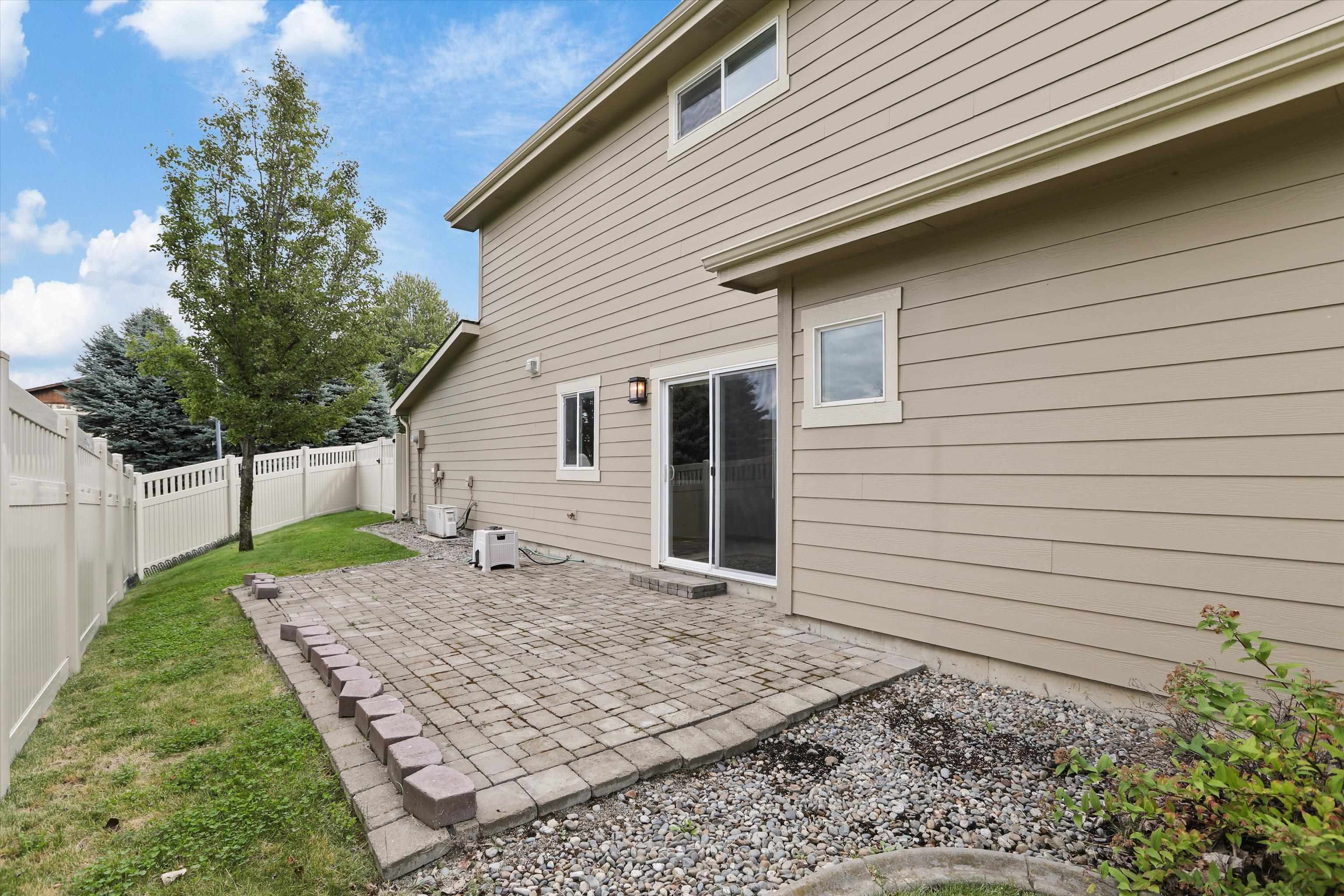 1870 N Willamette Rd - Photo 13