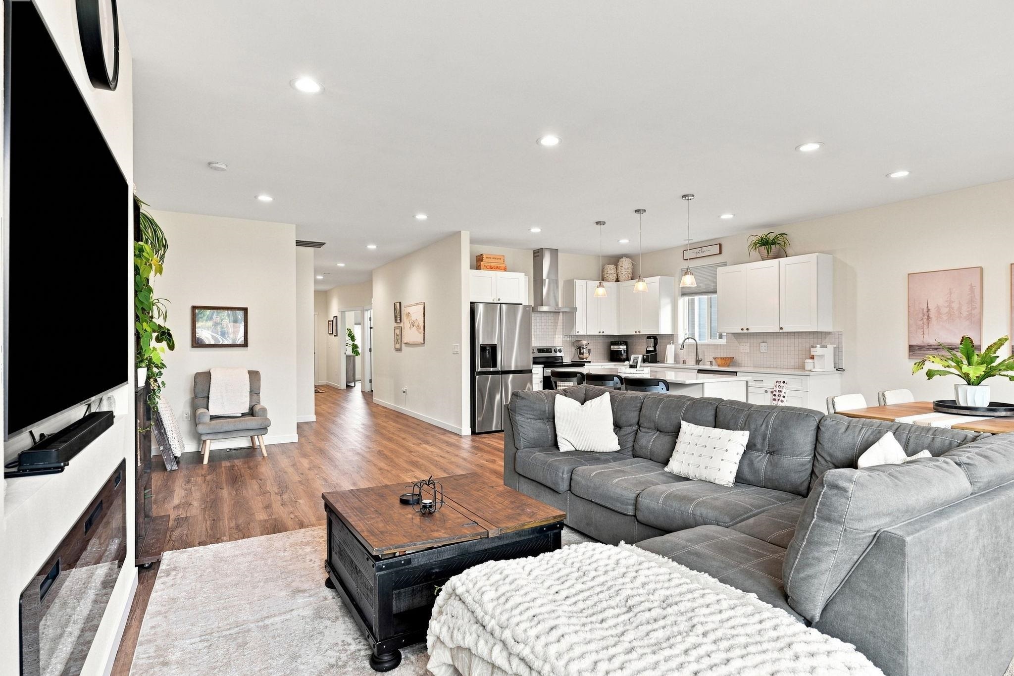 4310 N Blake Rd - Photo 7