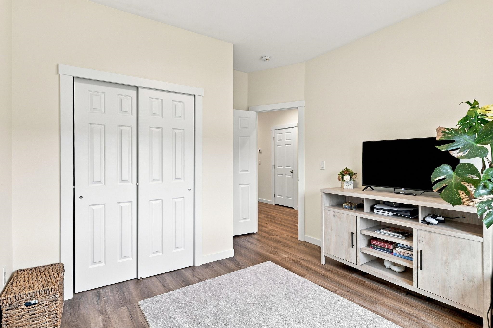 4310 N Blake Rd - Photo 12