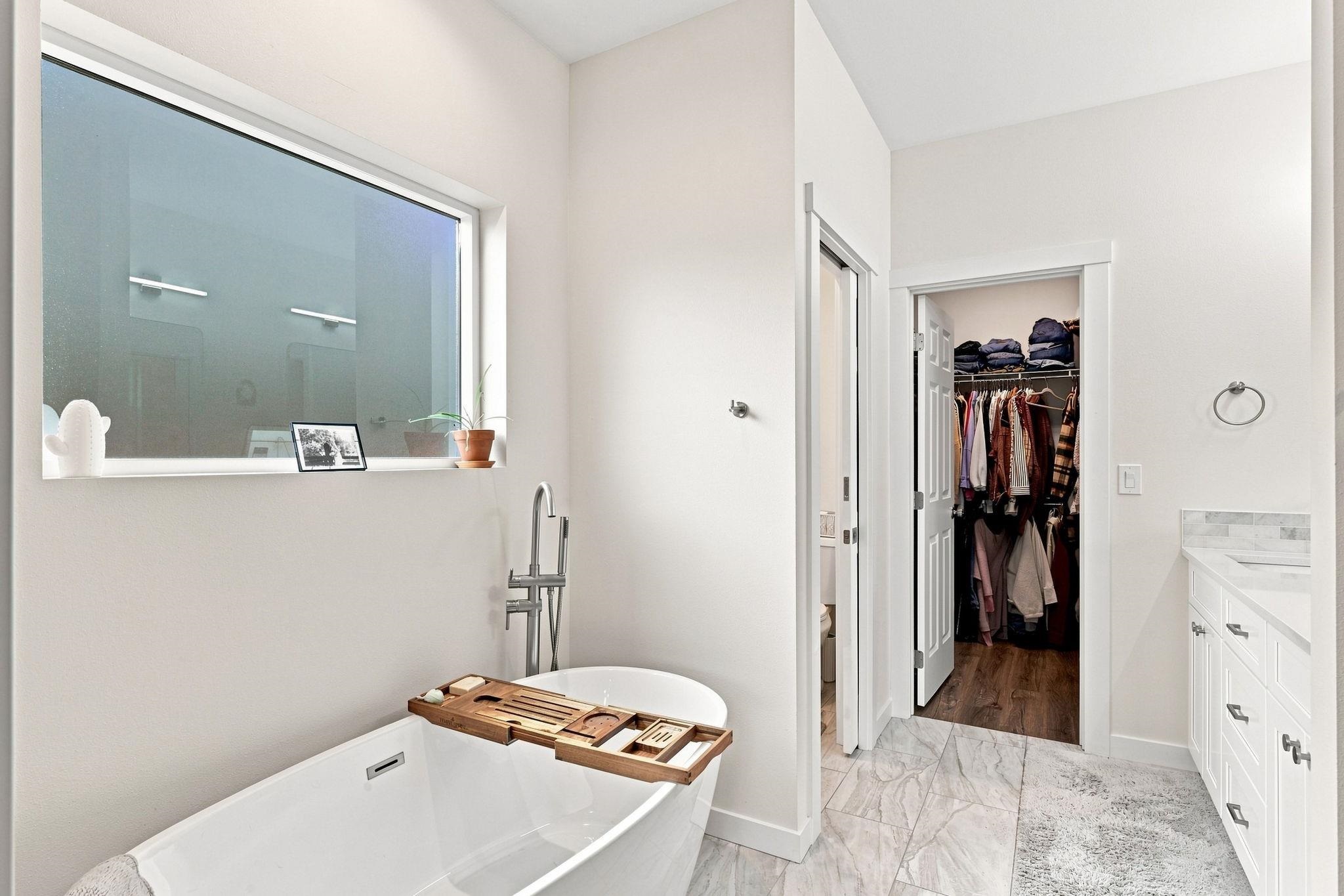 4310 N Blake Rd - Photo 19