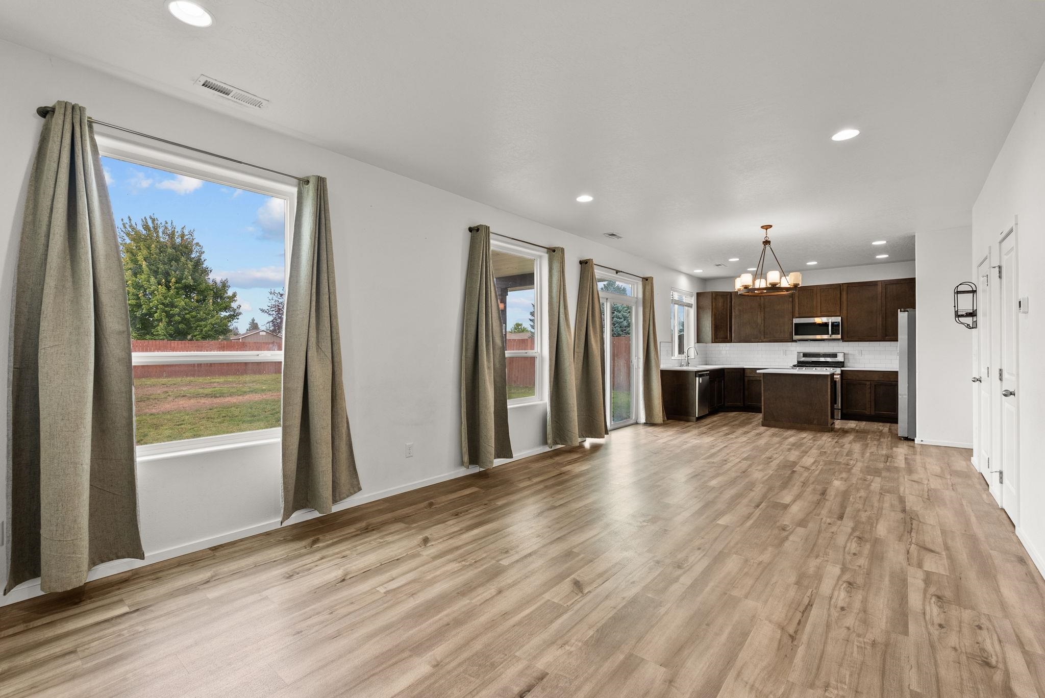 236 S CAMEO Ave - Photo 8
