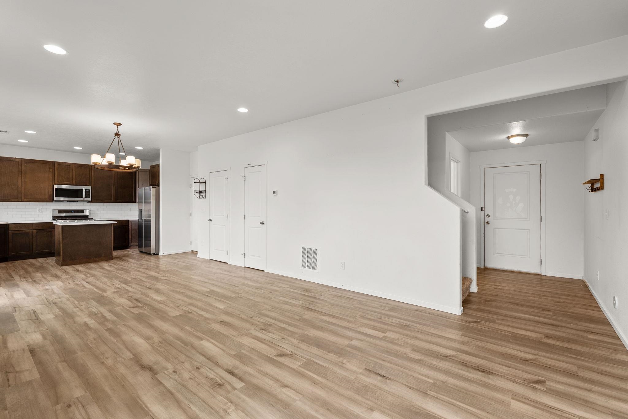 236 S CAMEO Ave - Photo 10