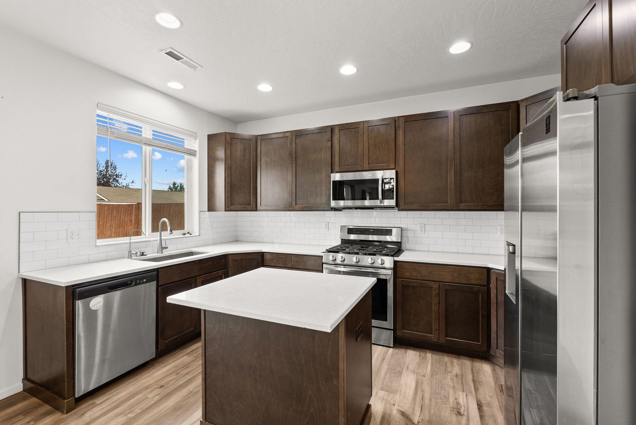 236 S CAMEO Ave - Photo 14